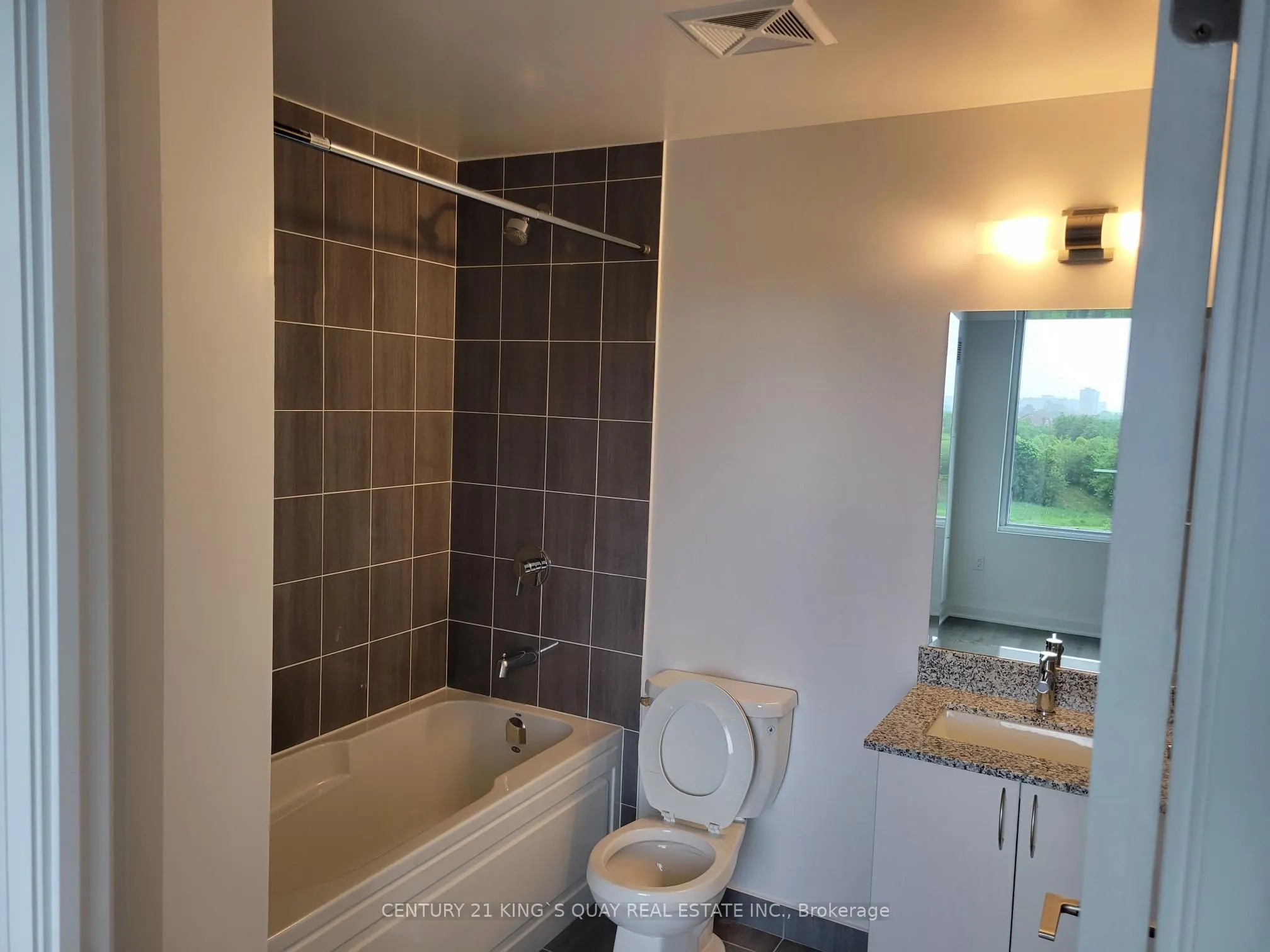 3220 Sheppard Avenue E, #220