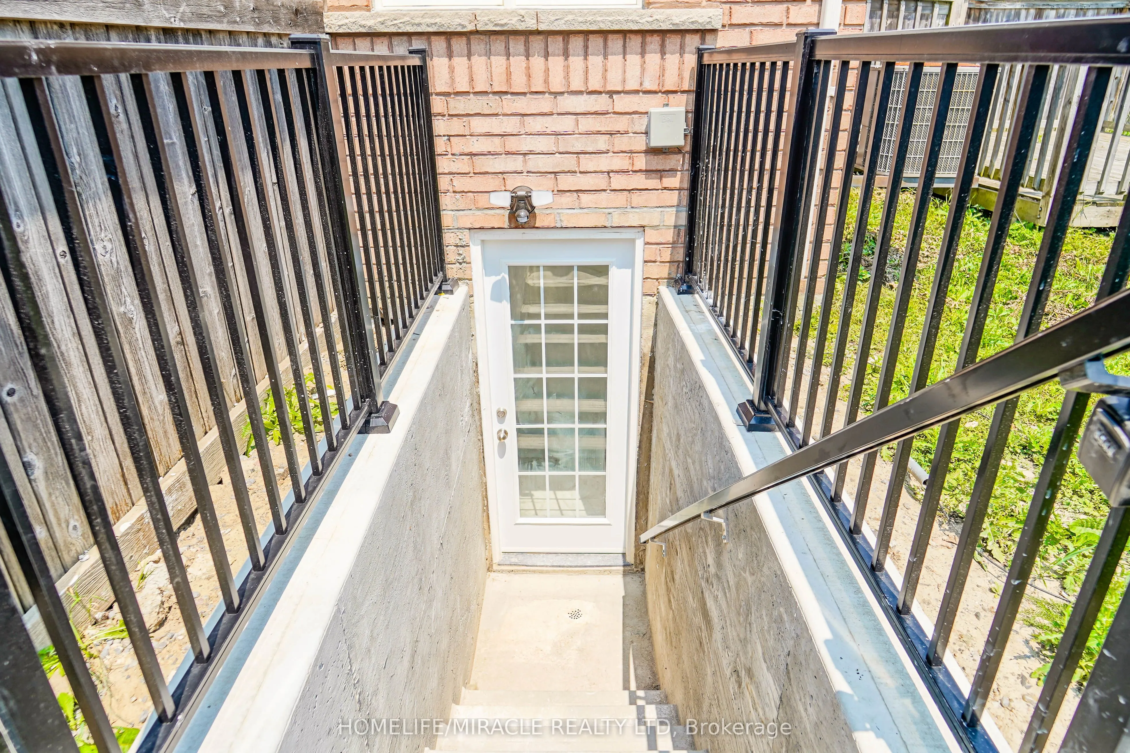 95 Kirkland Place