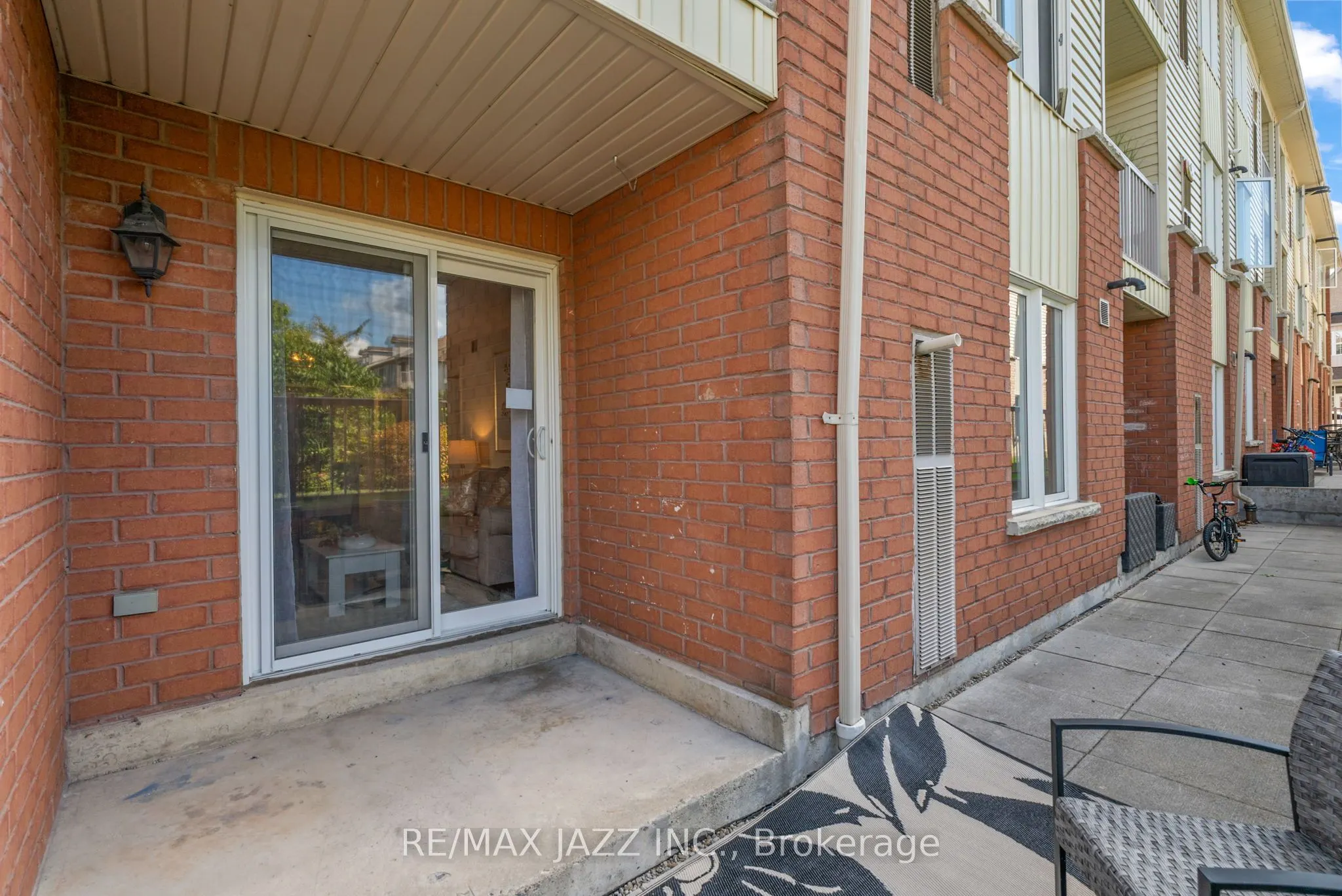 51 PETRA Way, #1
