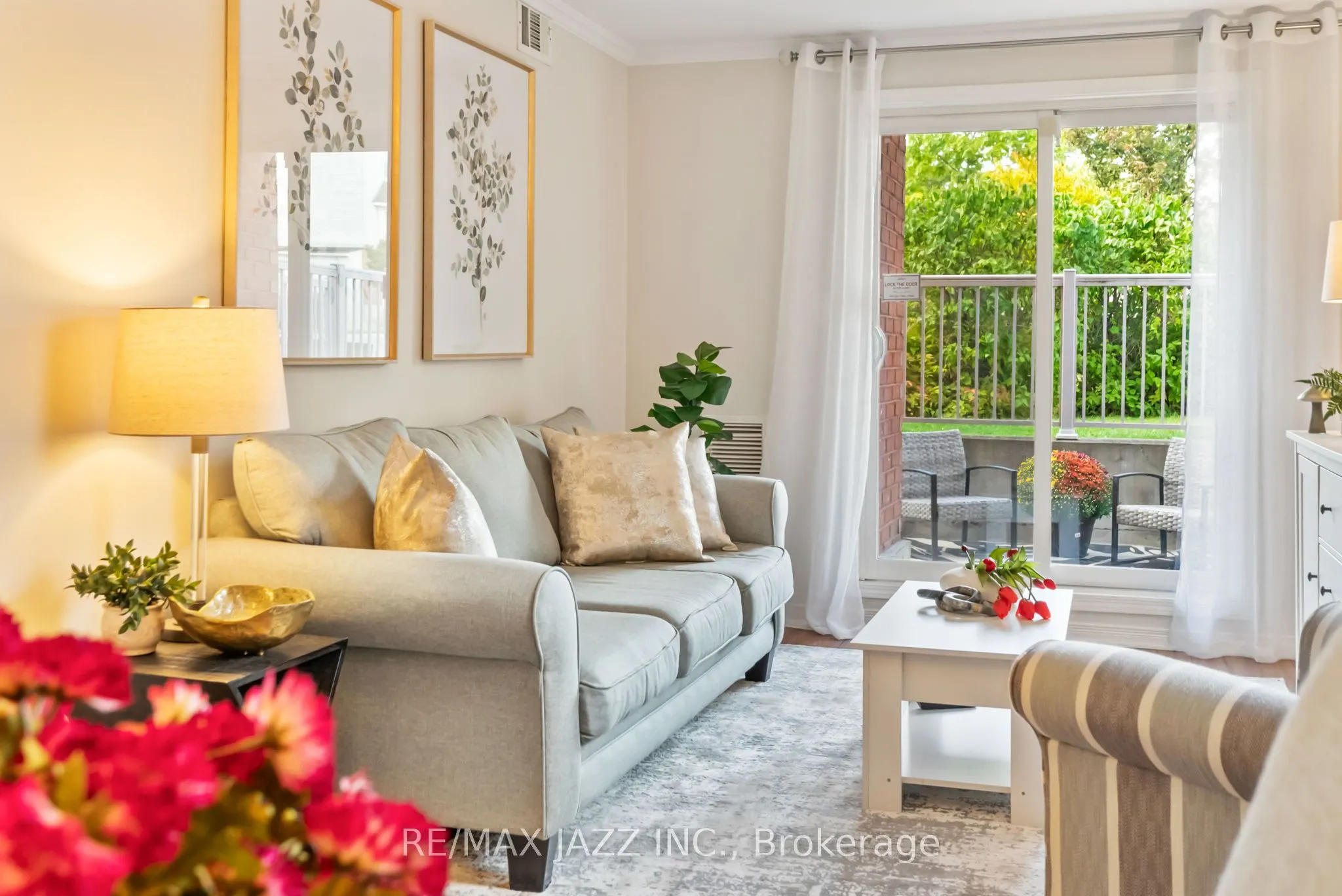 51 PETRA Way, #1