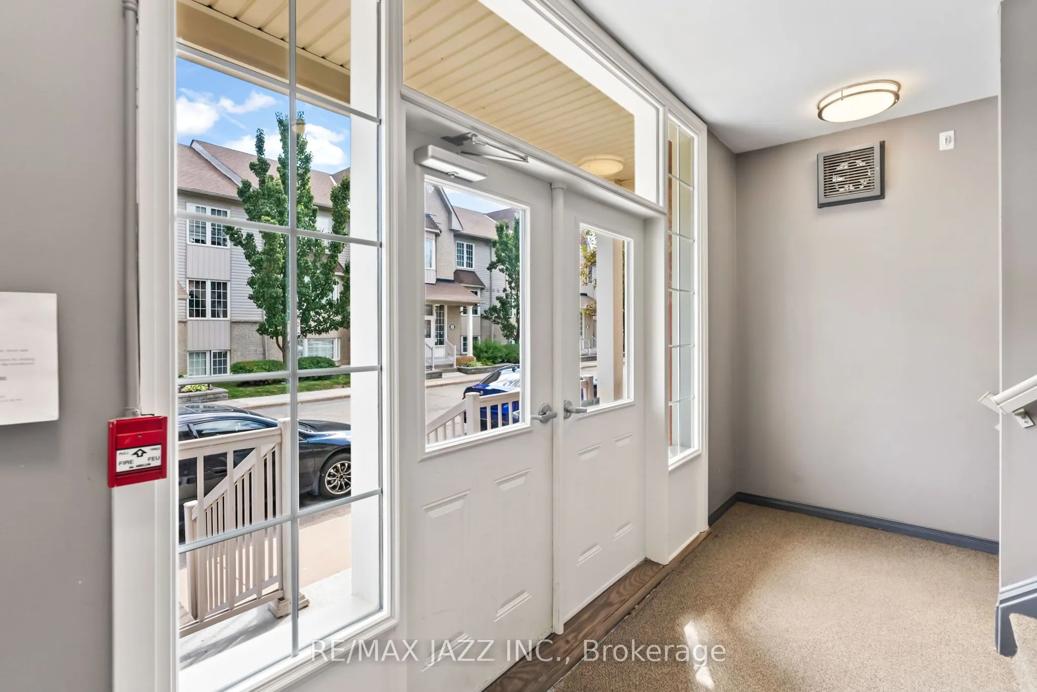 51 PETRA Way, #1
