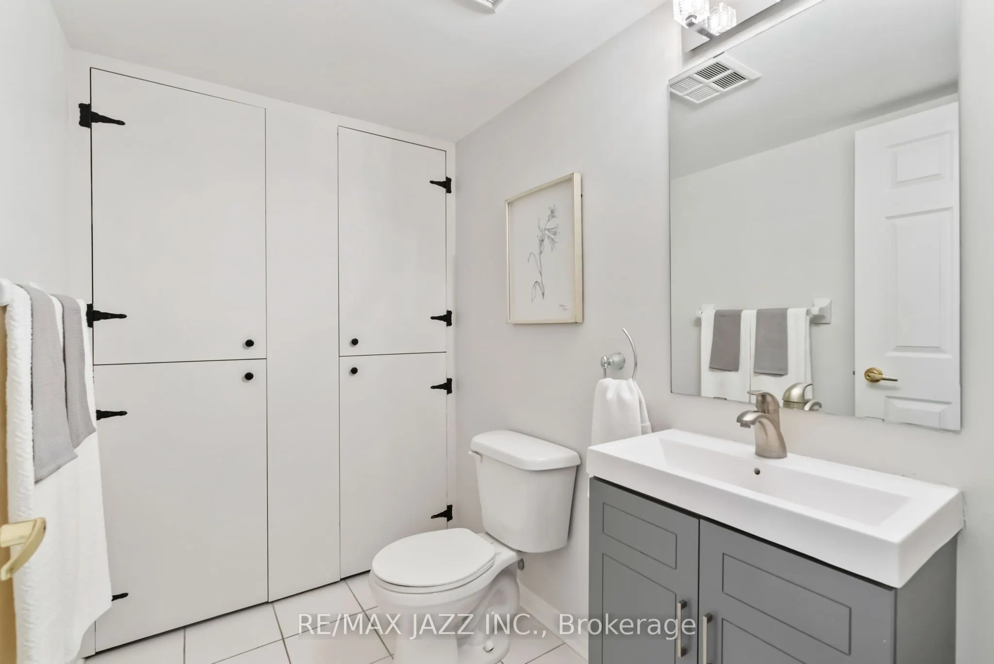 51 PETRA Way, #1