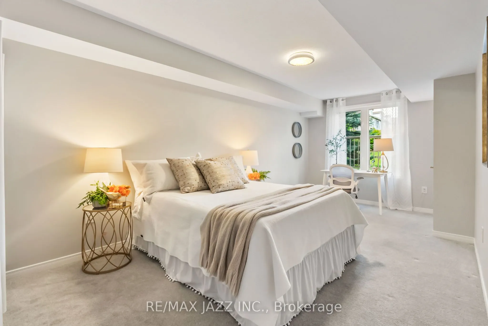 51 PETRA Way, #1