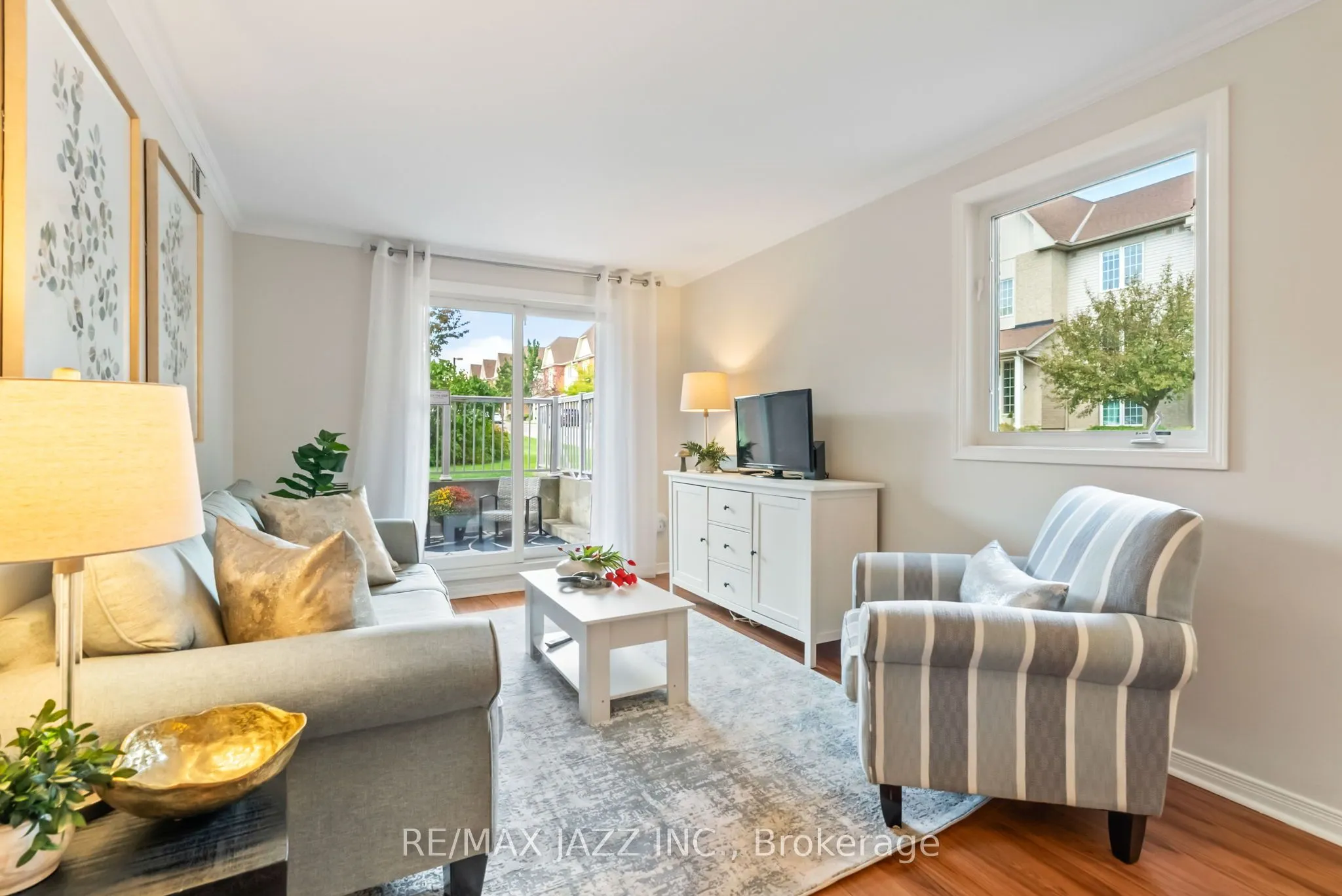 51 PETRA Way, #1