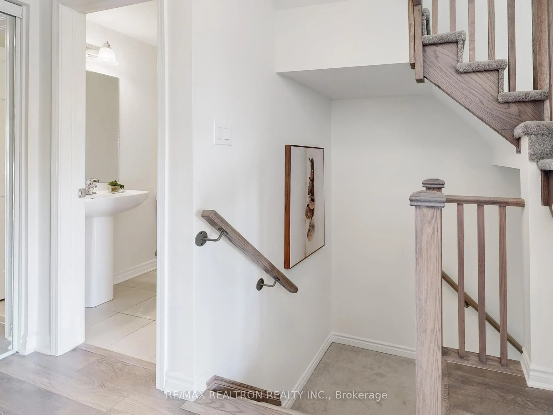 2791 Eglinton Avenue E, #506