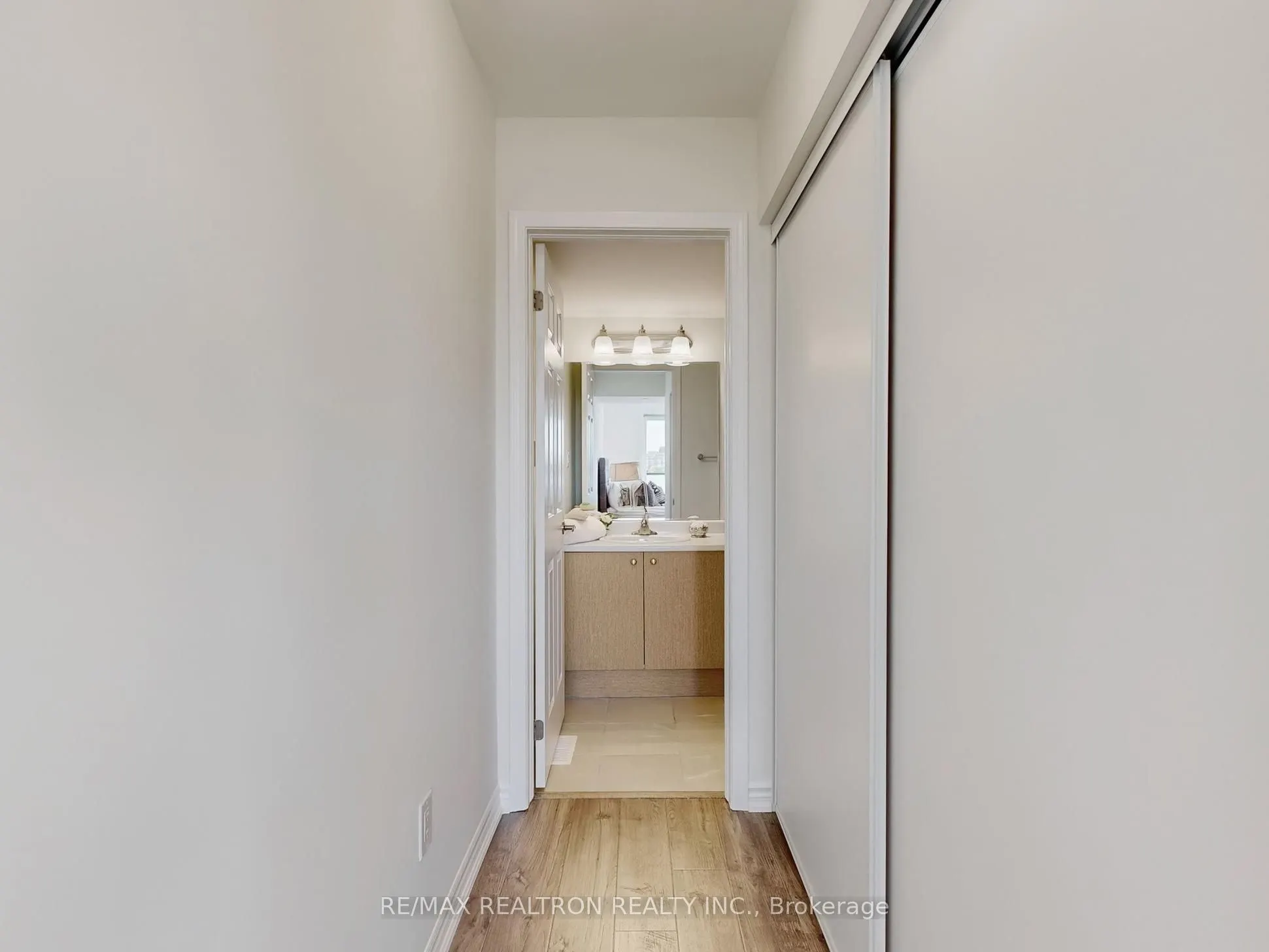 2791 Eglinton Avenue E, #506