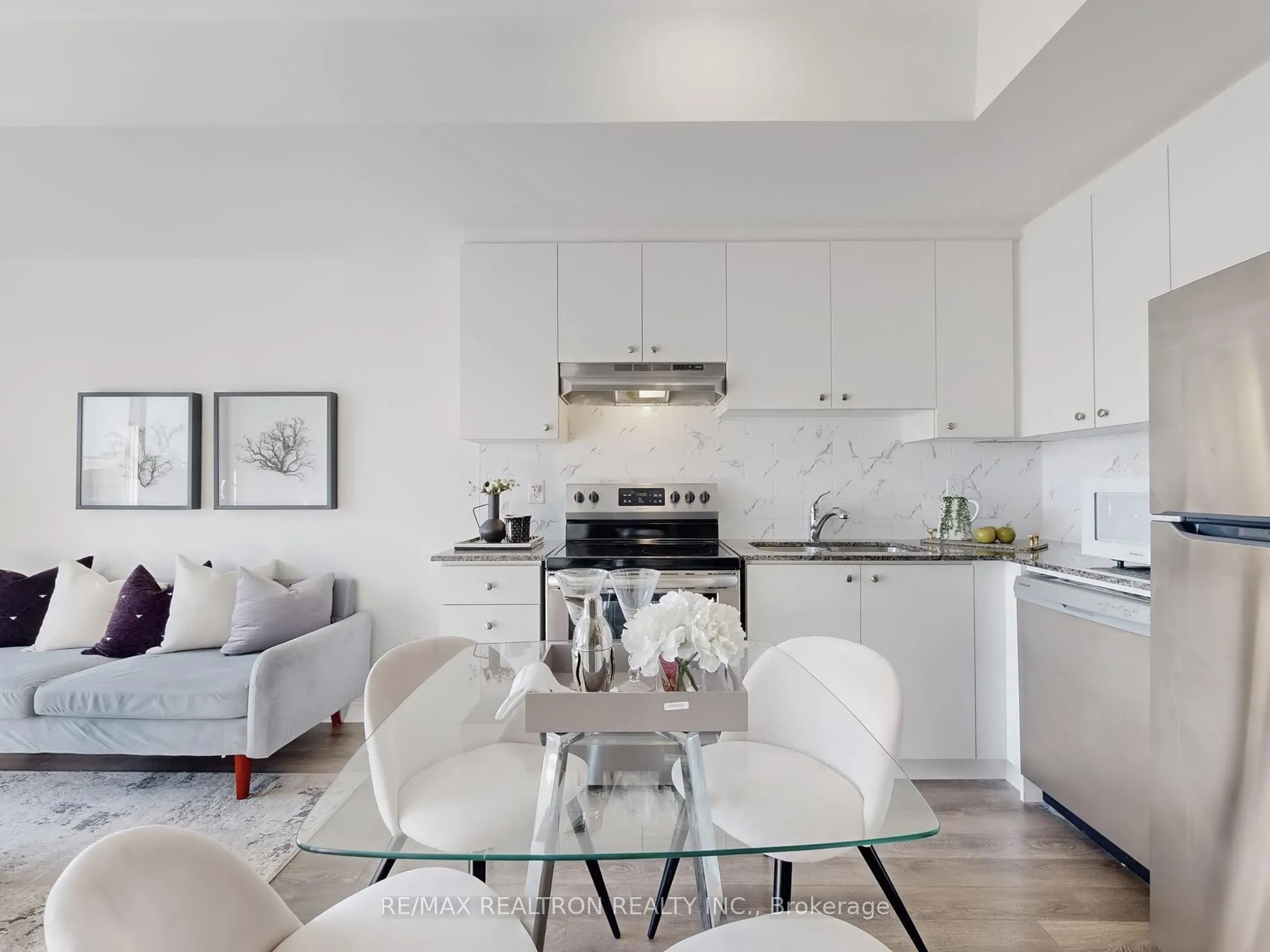 2791 Eglinton Avenue E, #506