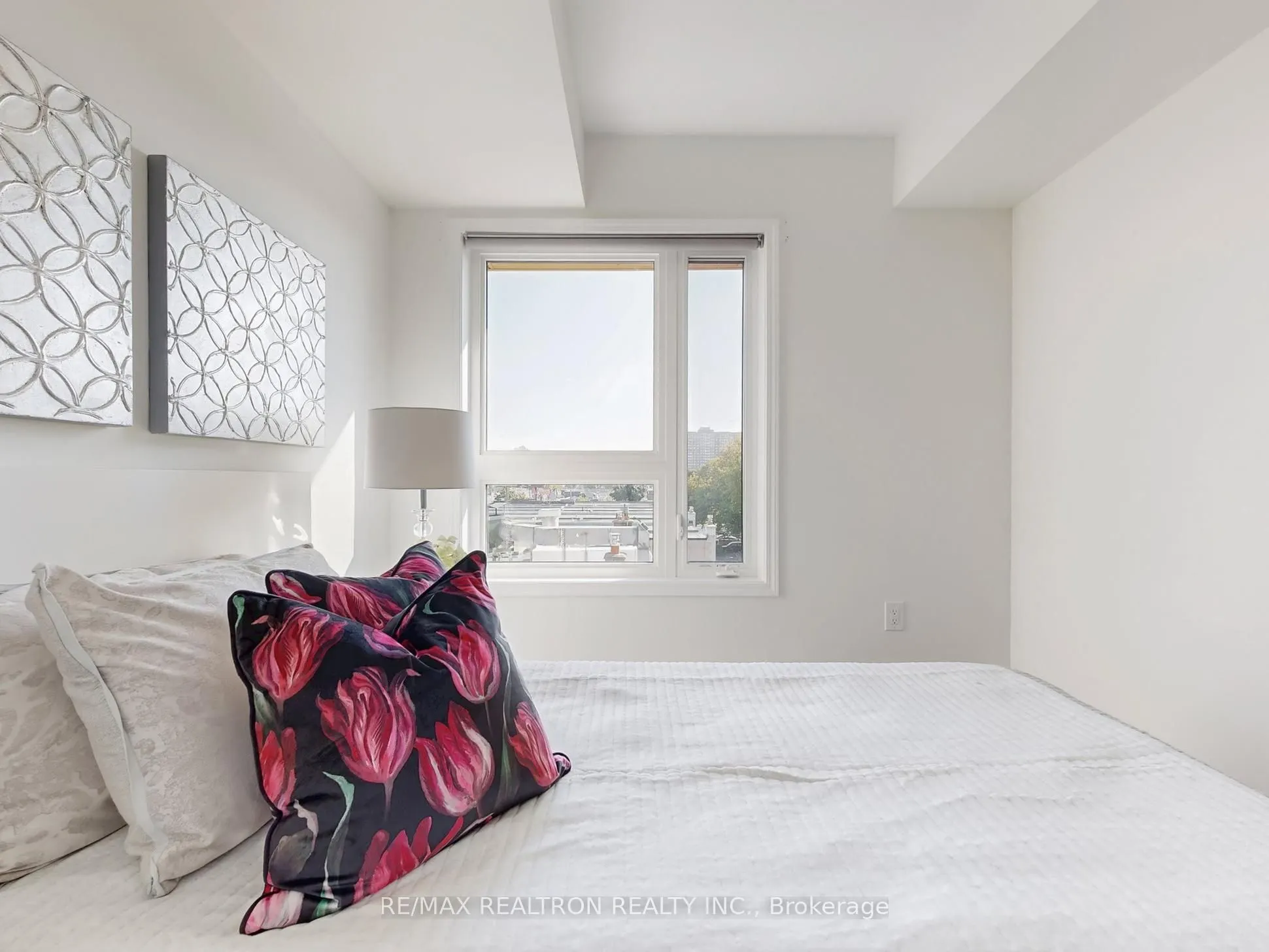 2791 Eglinton Avenue E, #506