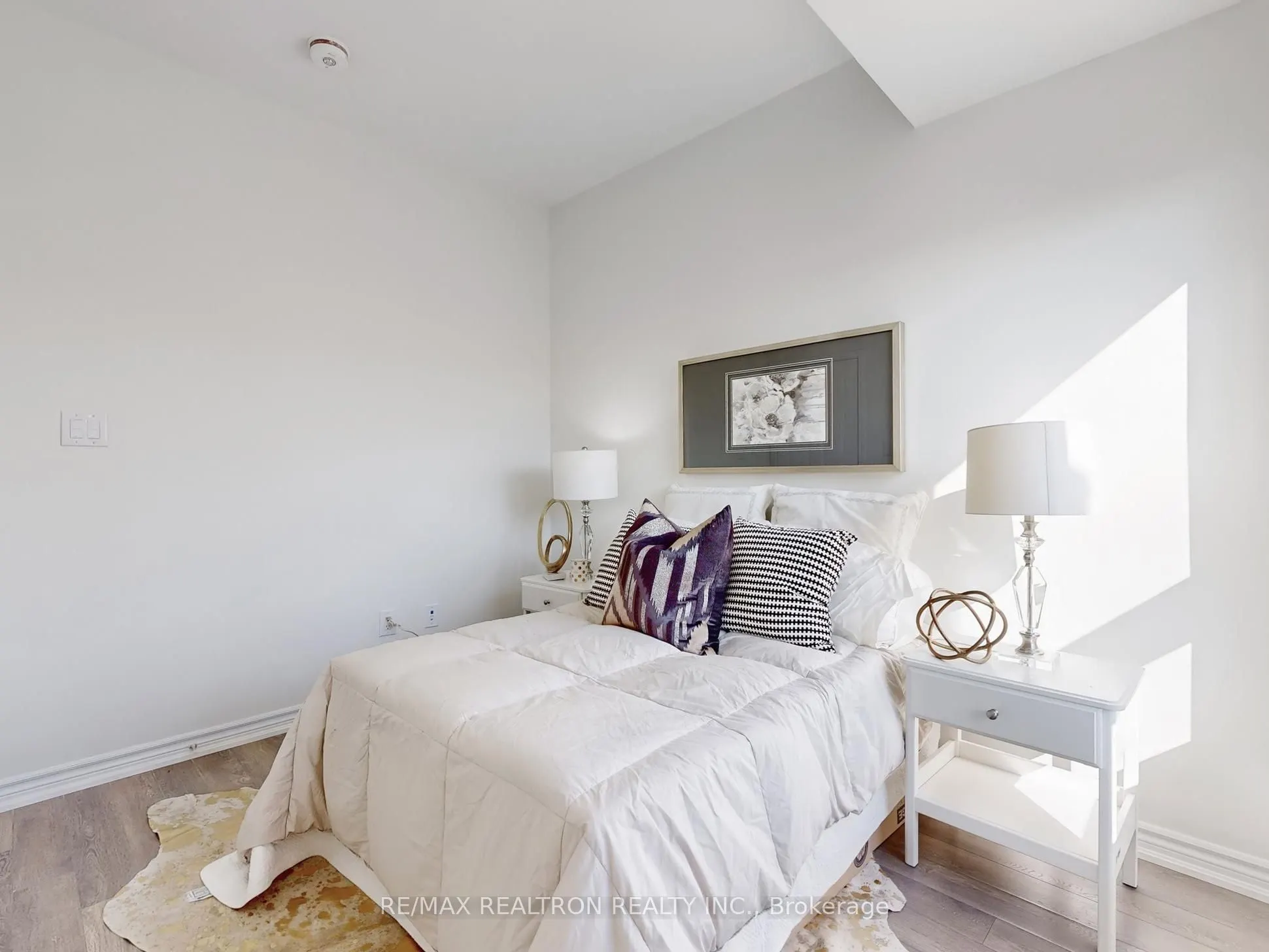 2791 Eglinton Avenue E, #506