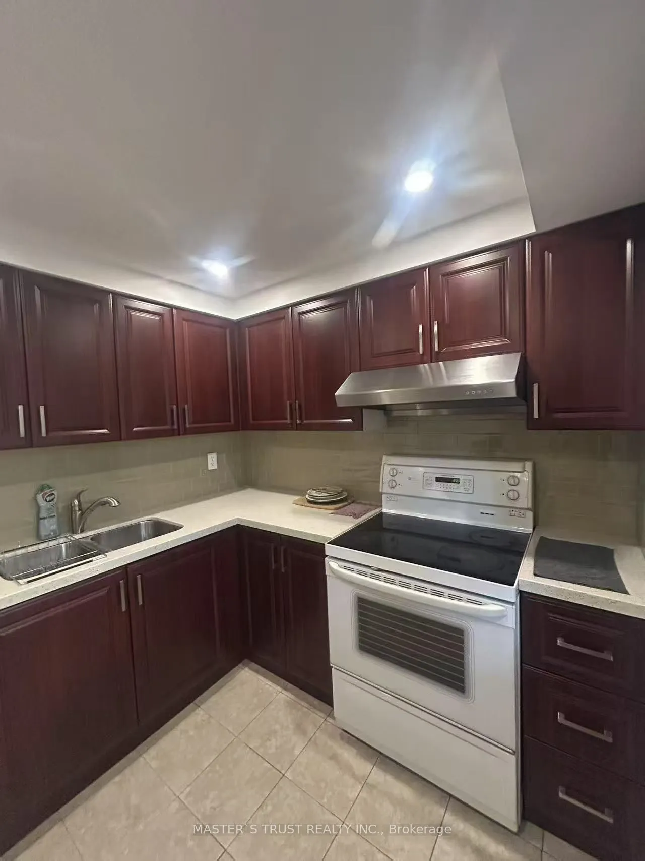 19 Hillfarm Drive, #Bsmt