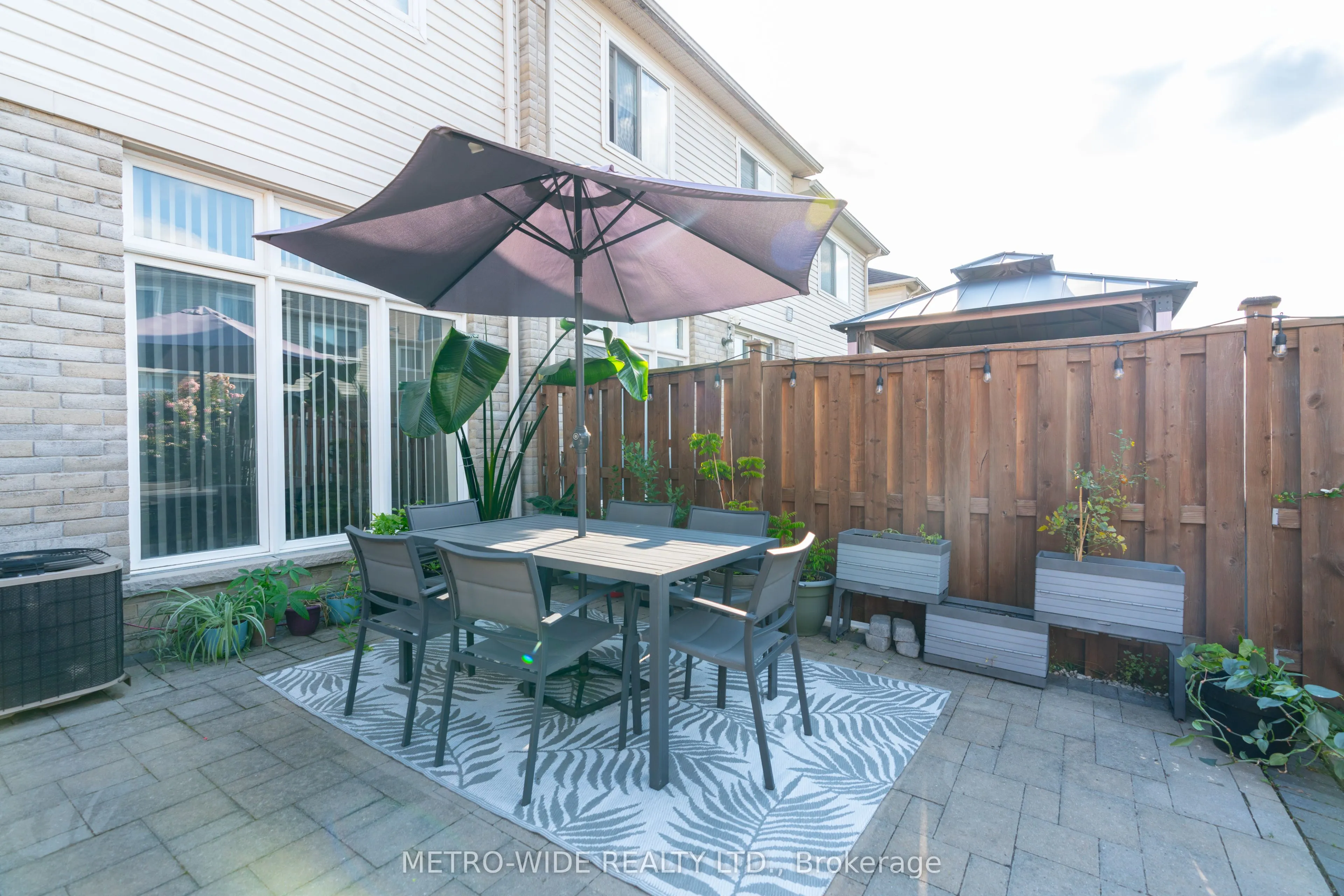 51 Silverwood Circle