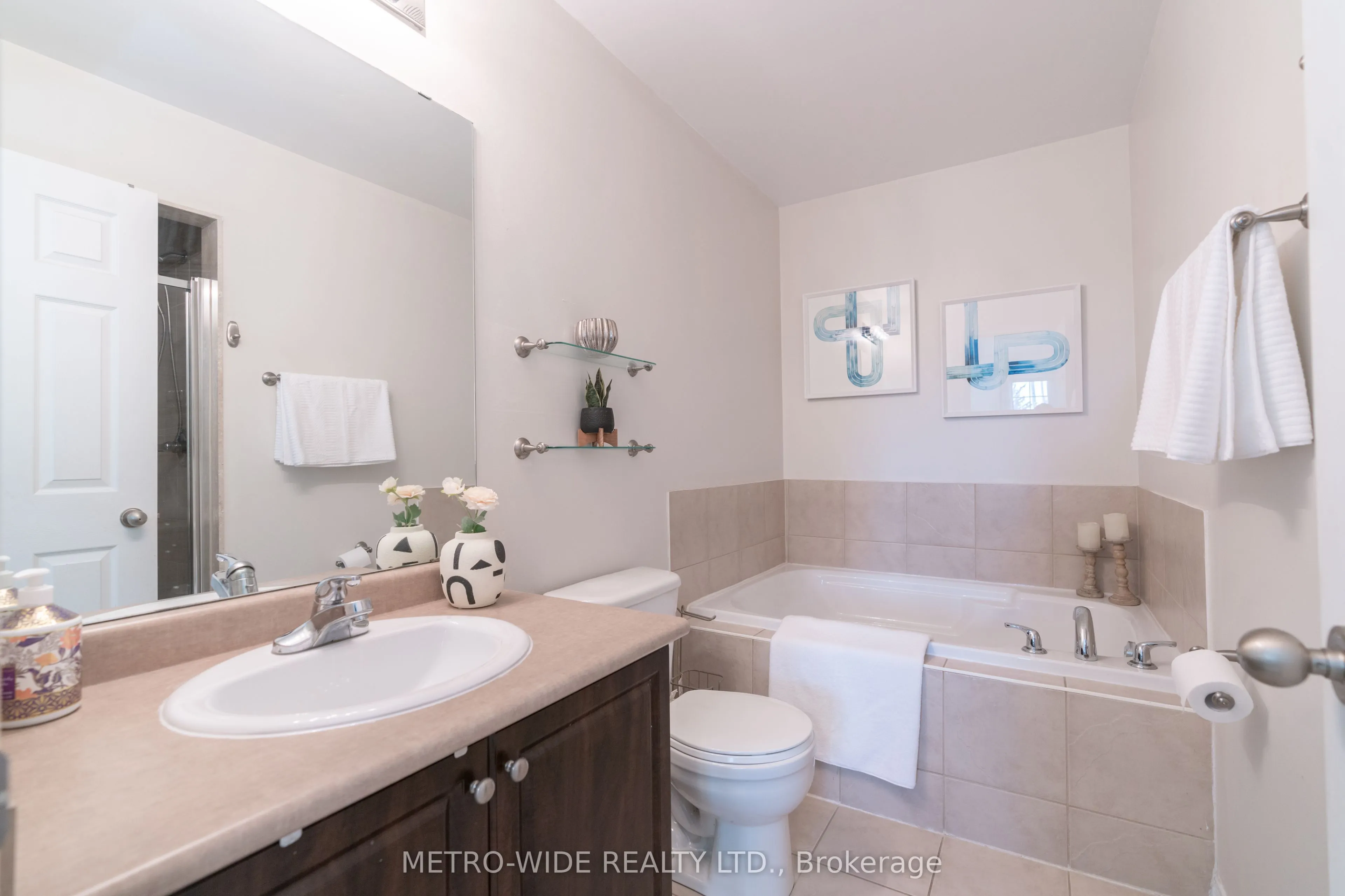 51 Silverwood Circle
