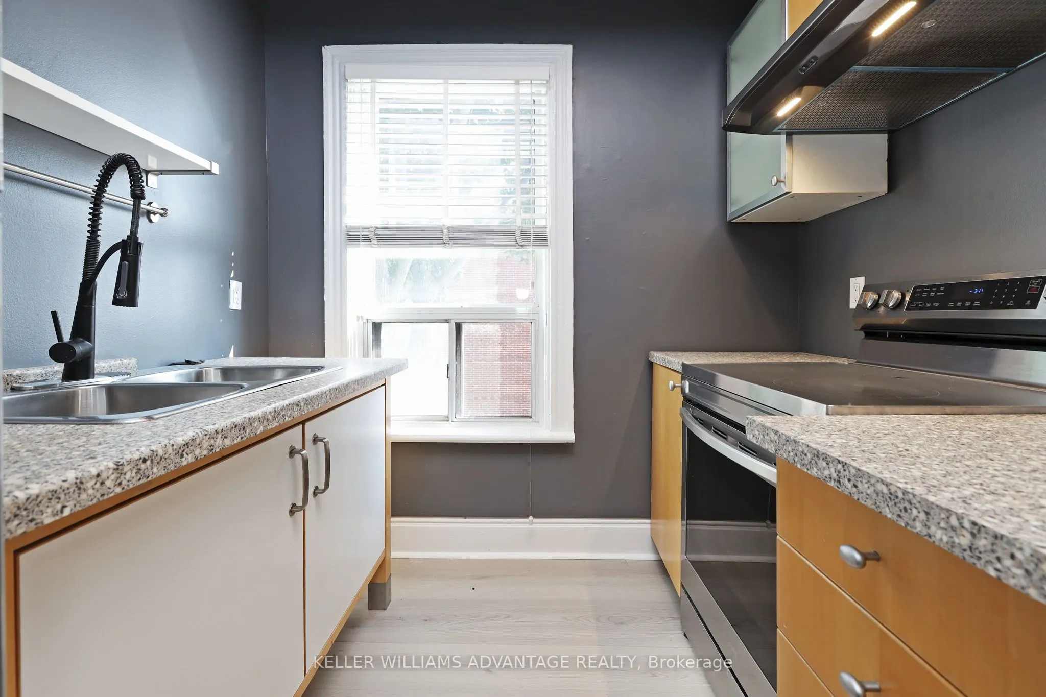 954 Queen Street E, #Upper
