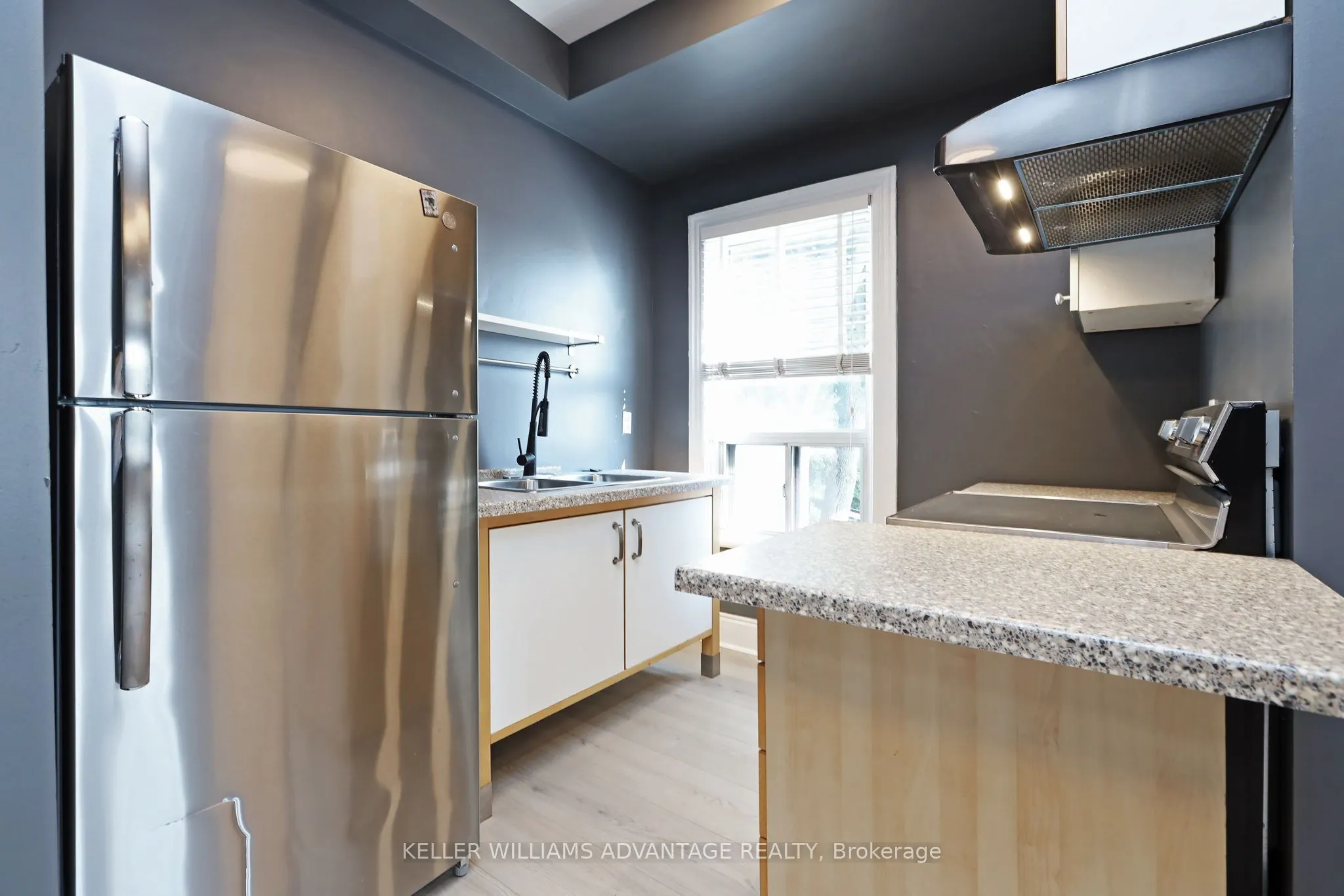 954 Queen Street E, #Upper