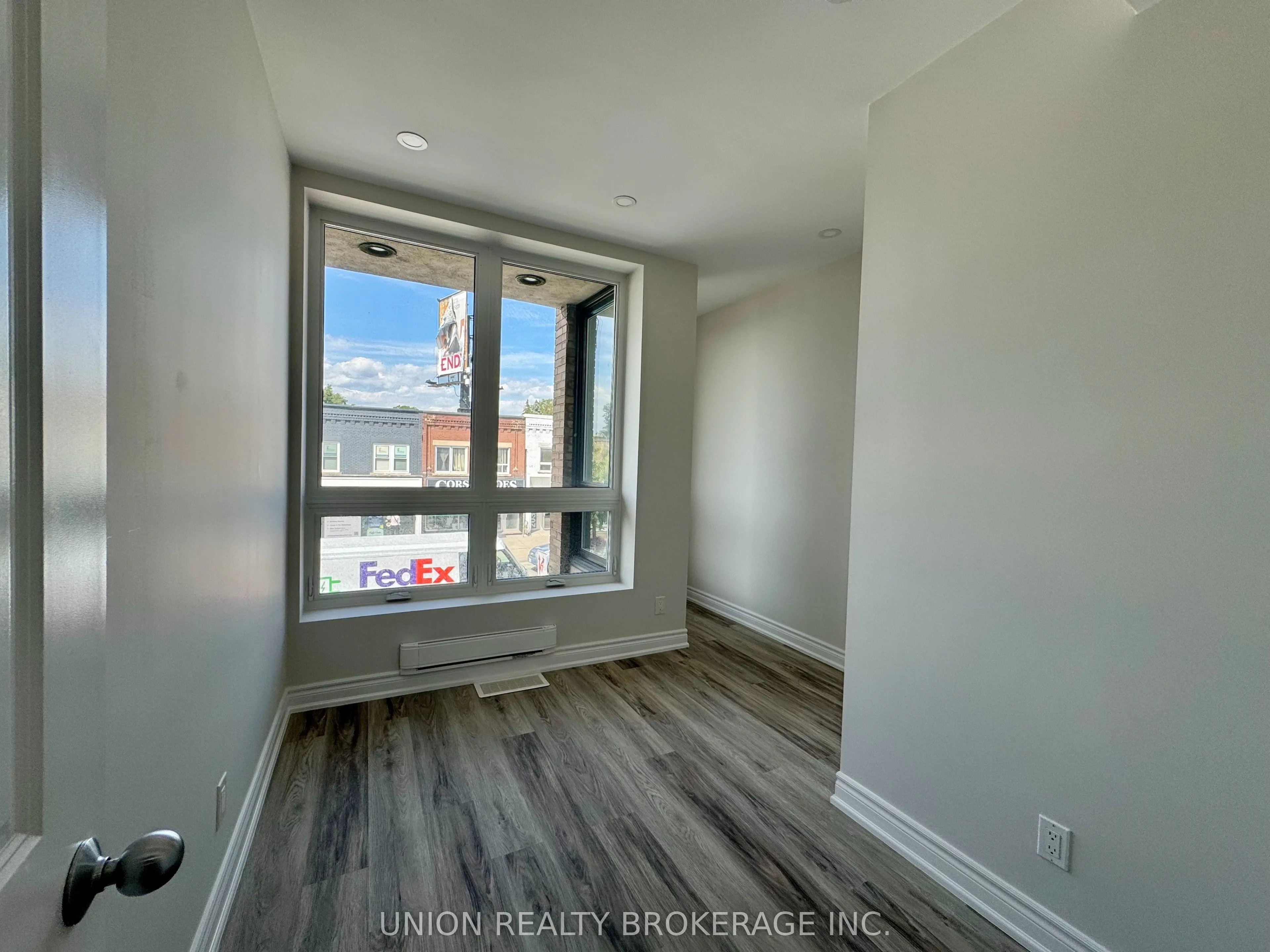 2007 Danforth Avenue