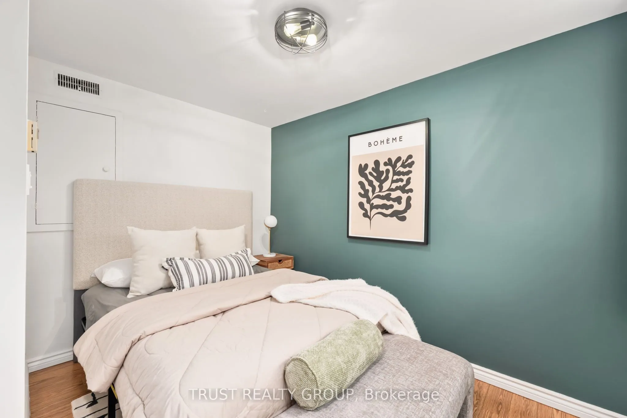 41 Battenberg Avenue, #32