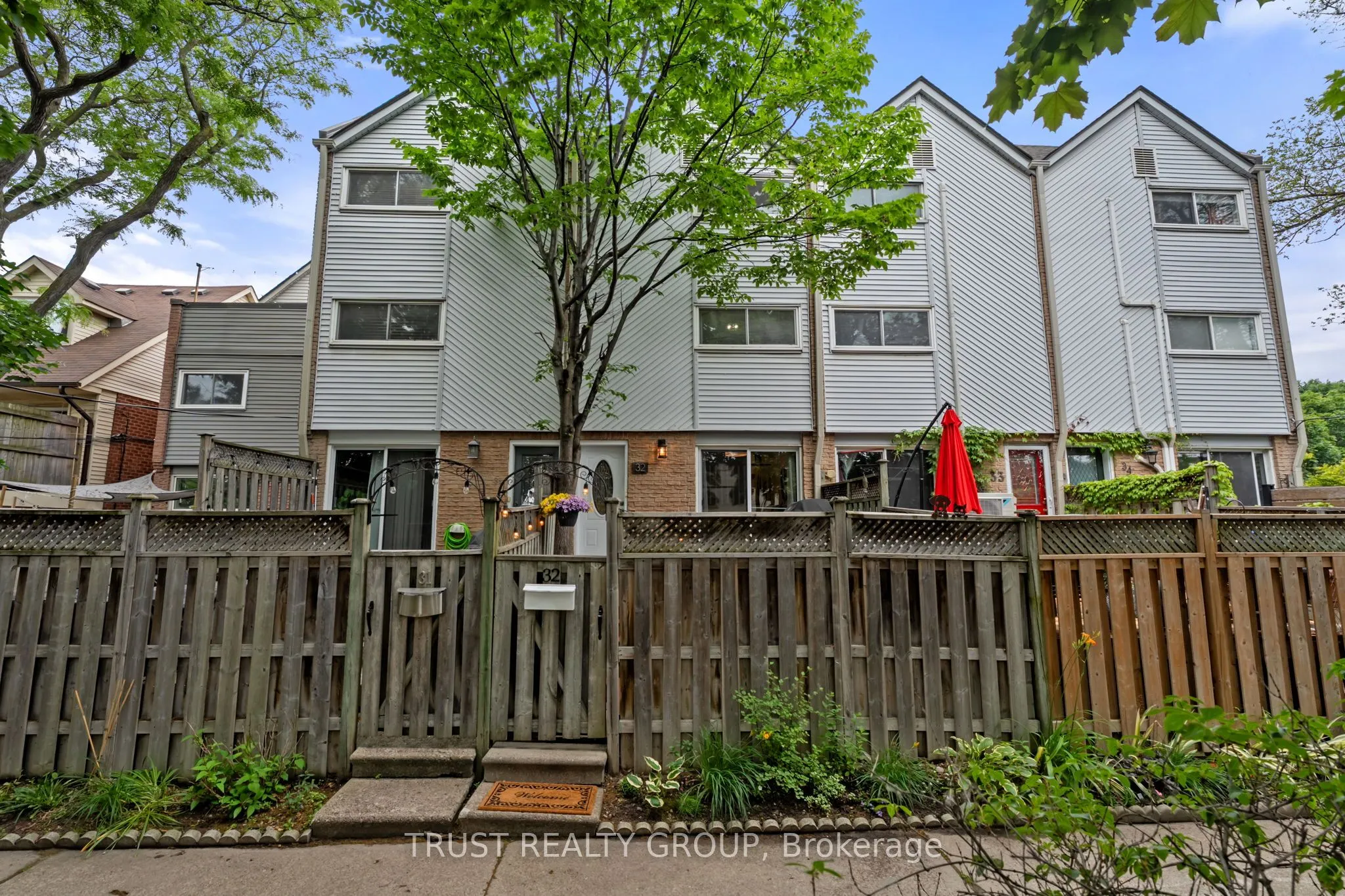 41 Battenberg Avenue, #32