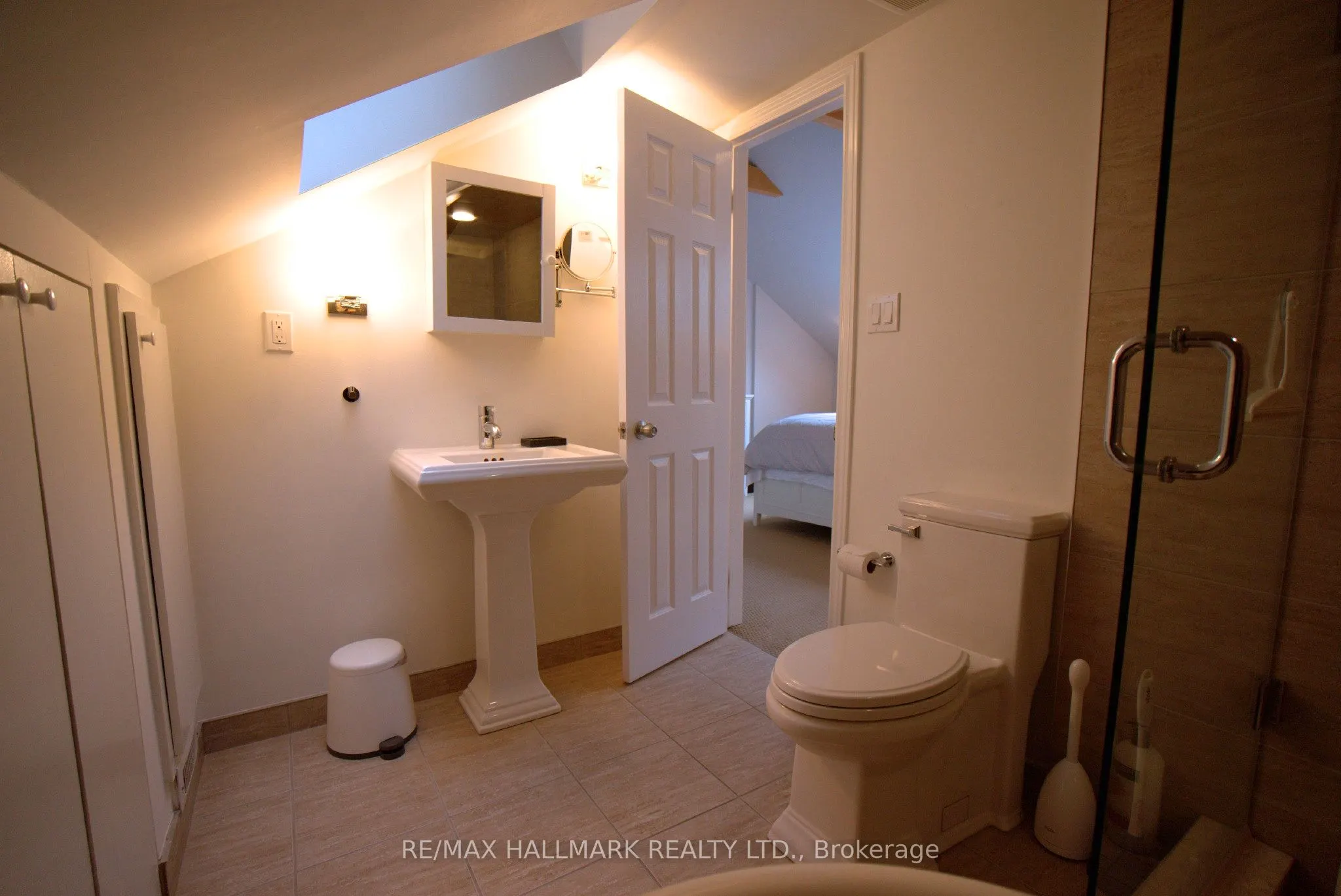 39 Rainsford Road, #Upper