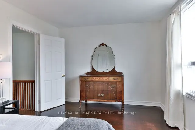 4 Myrtle Avenue