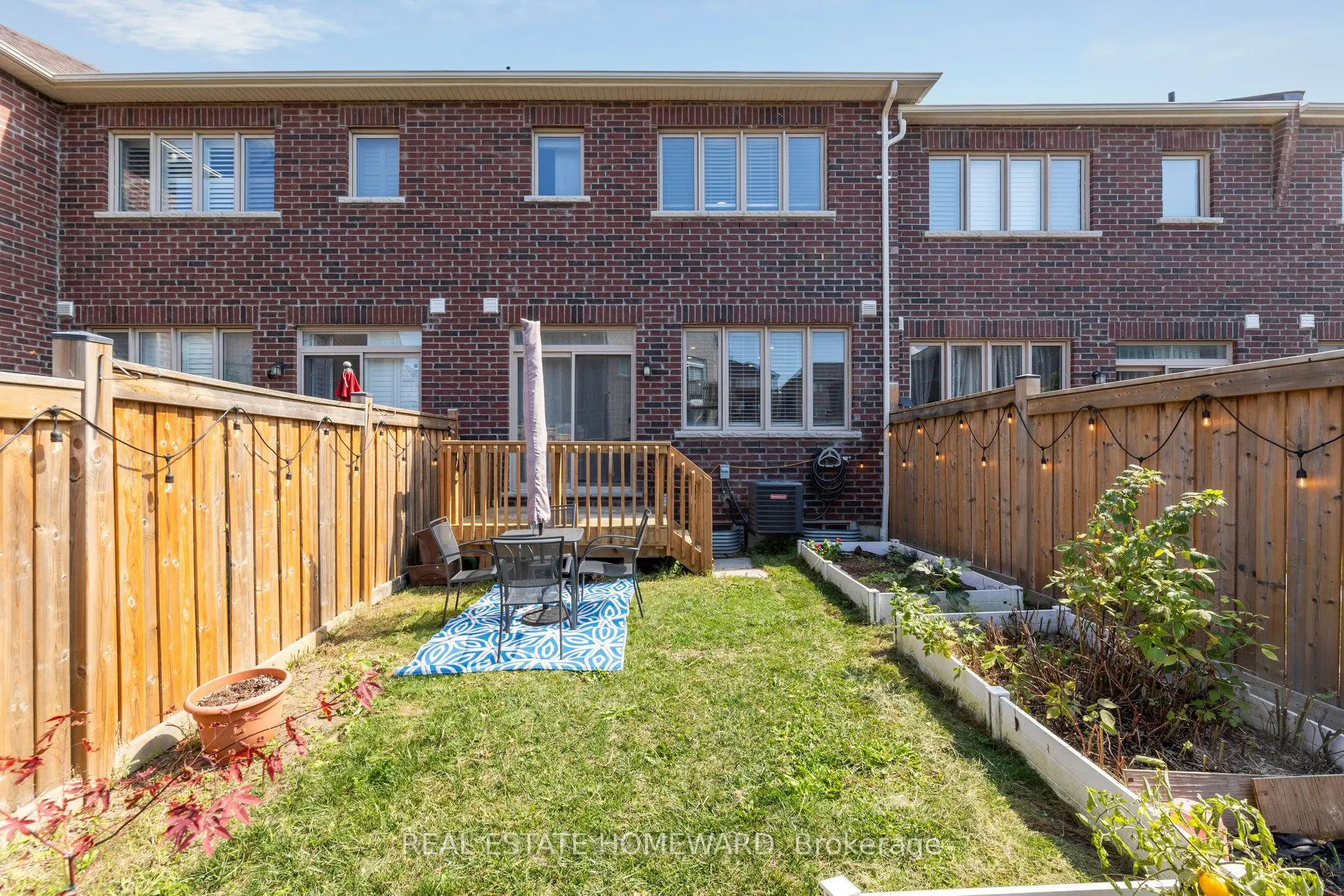 2612 Cerise Manor