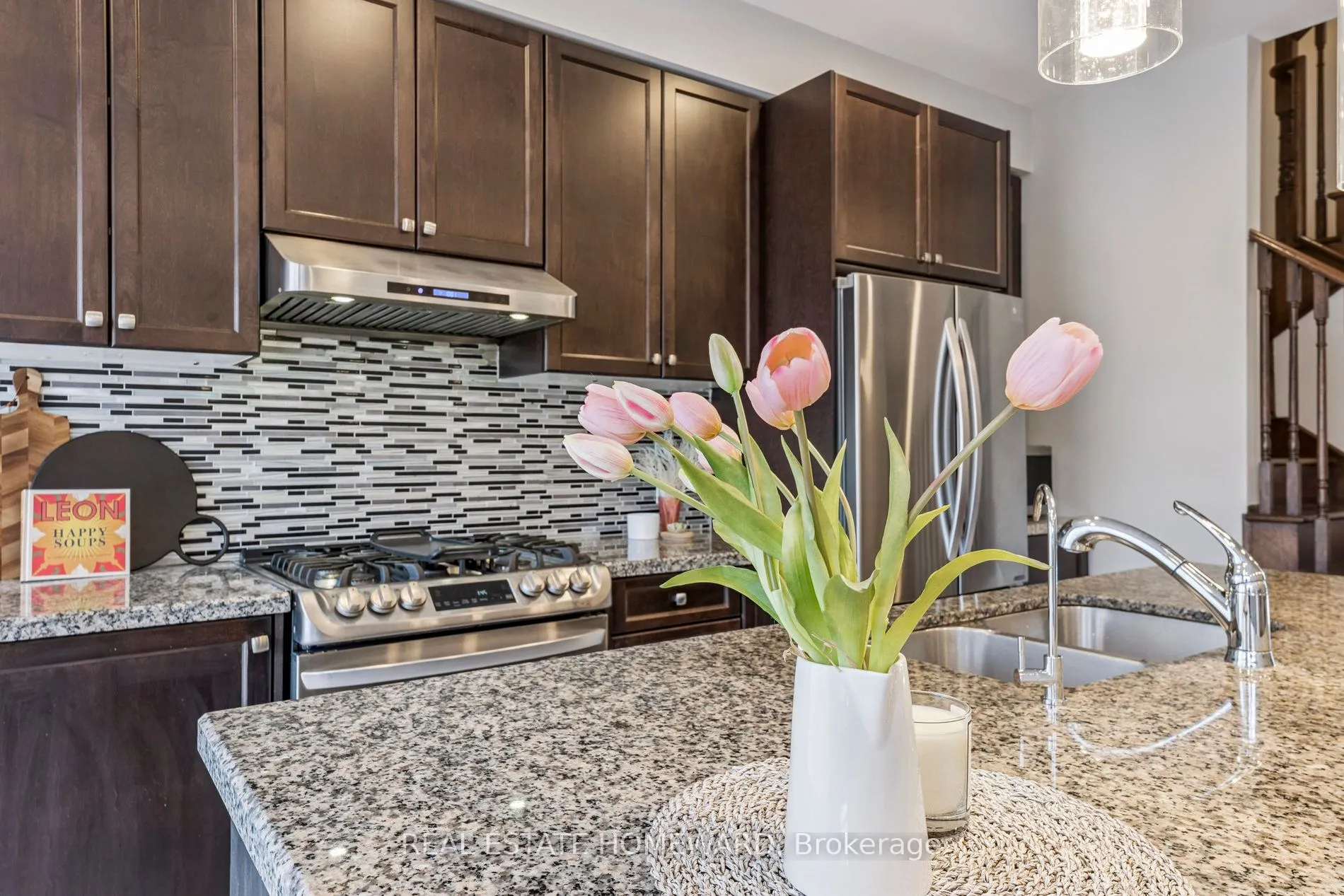 2612 Cerise Manor