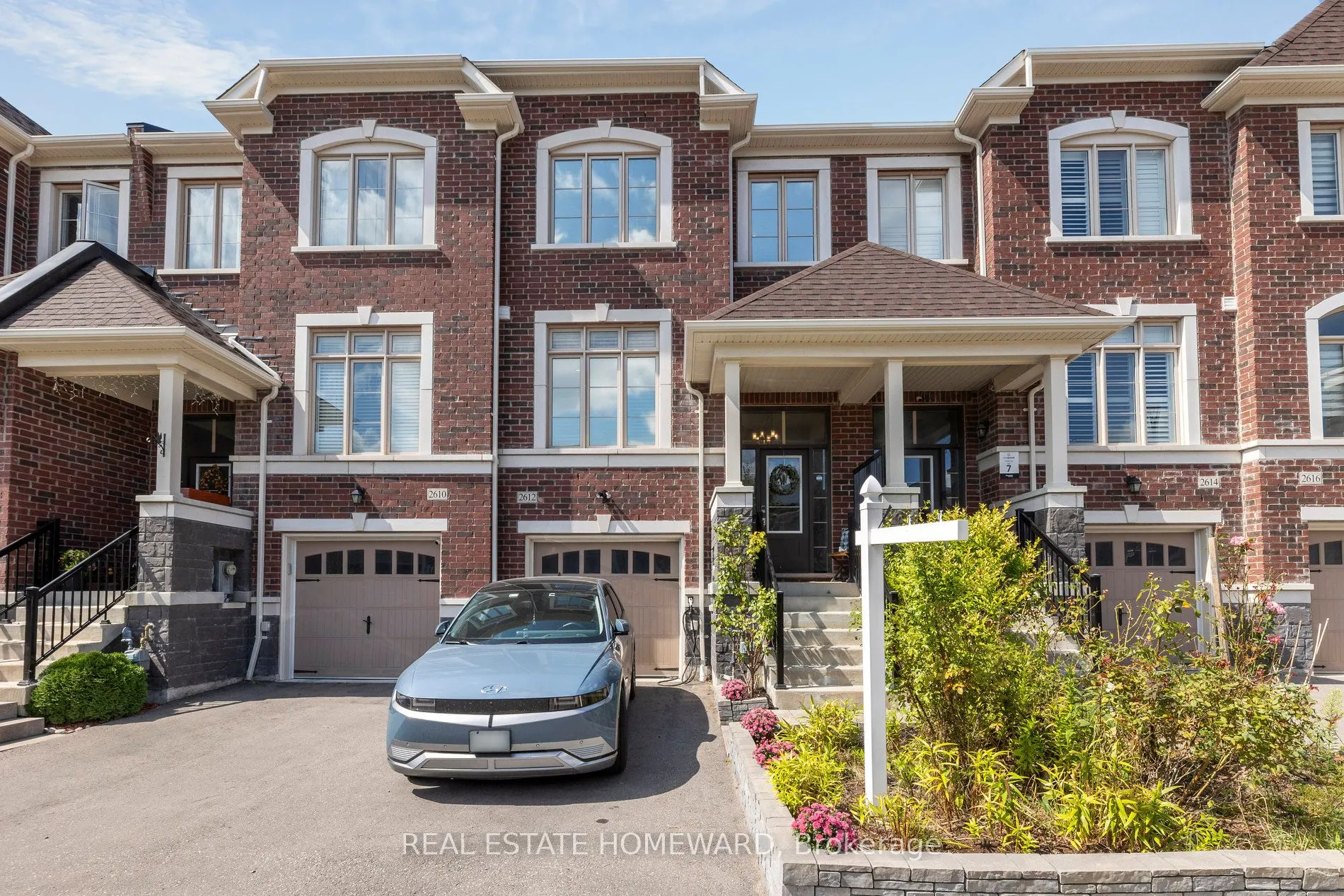 2612 Cerise Manor