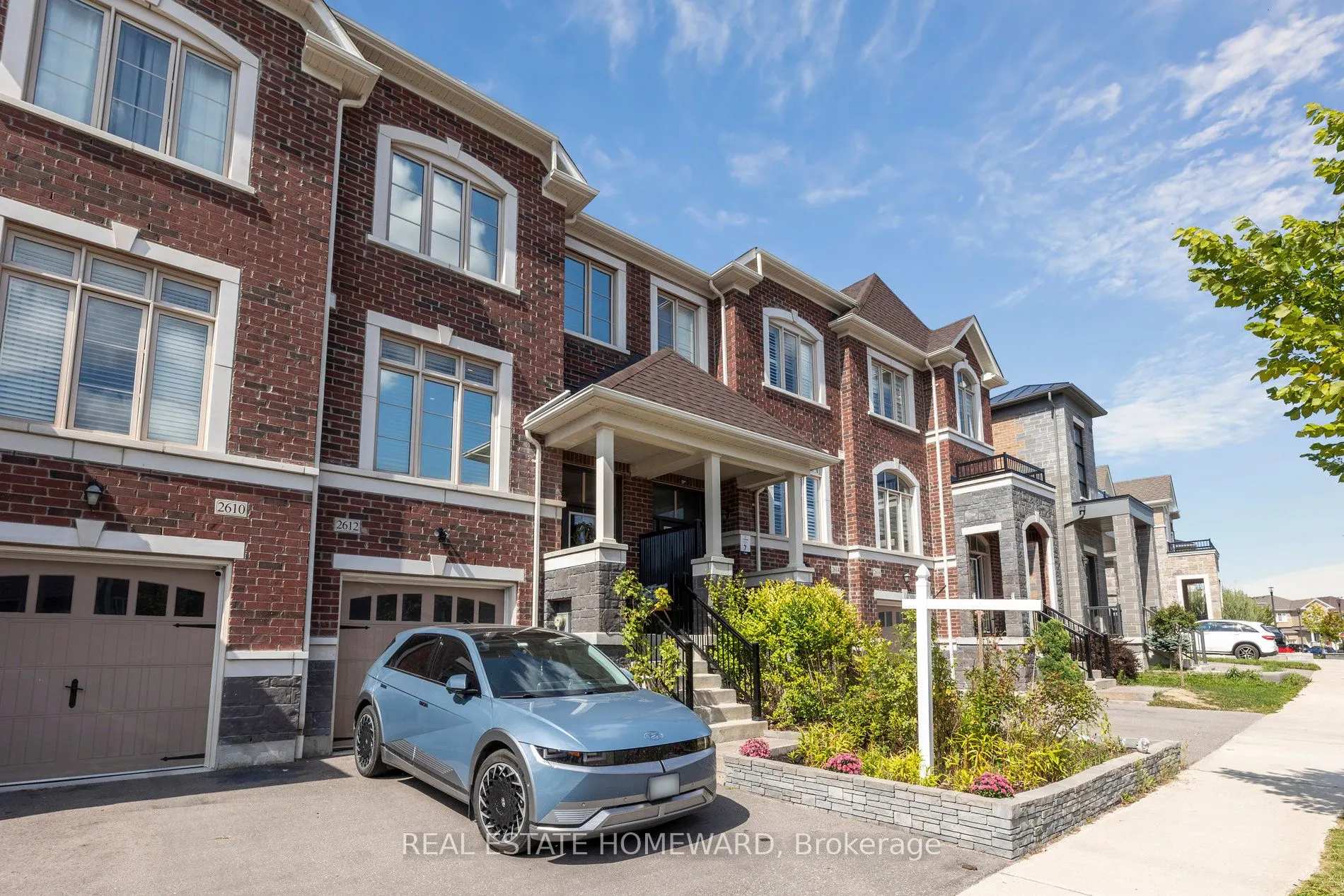 2612 Cerise Manor