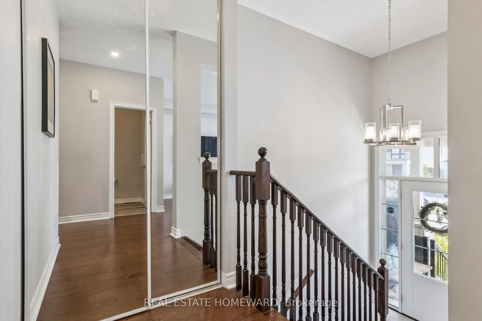 2612 Cerise Manor