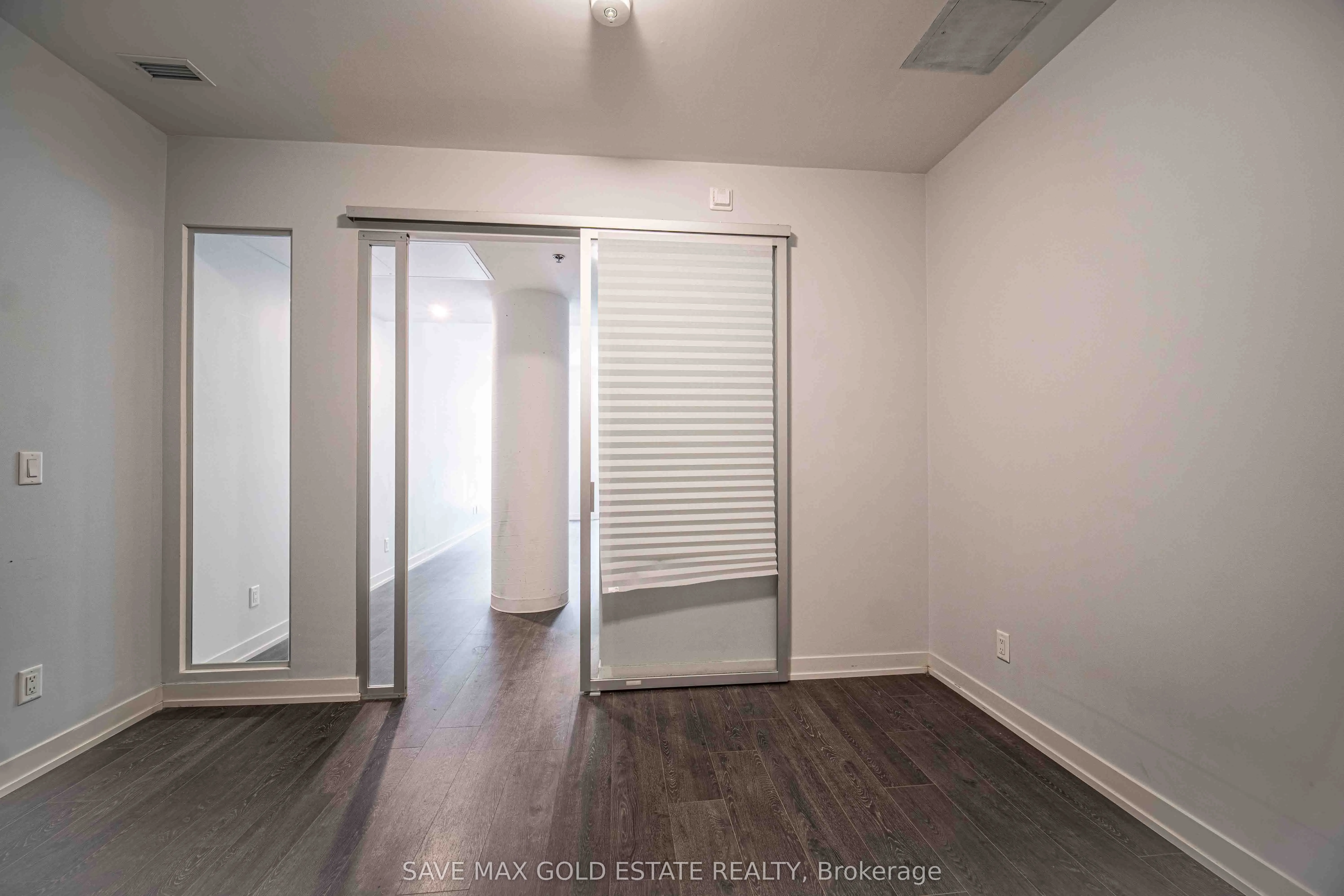 104 Glen Everest Road, #107
