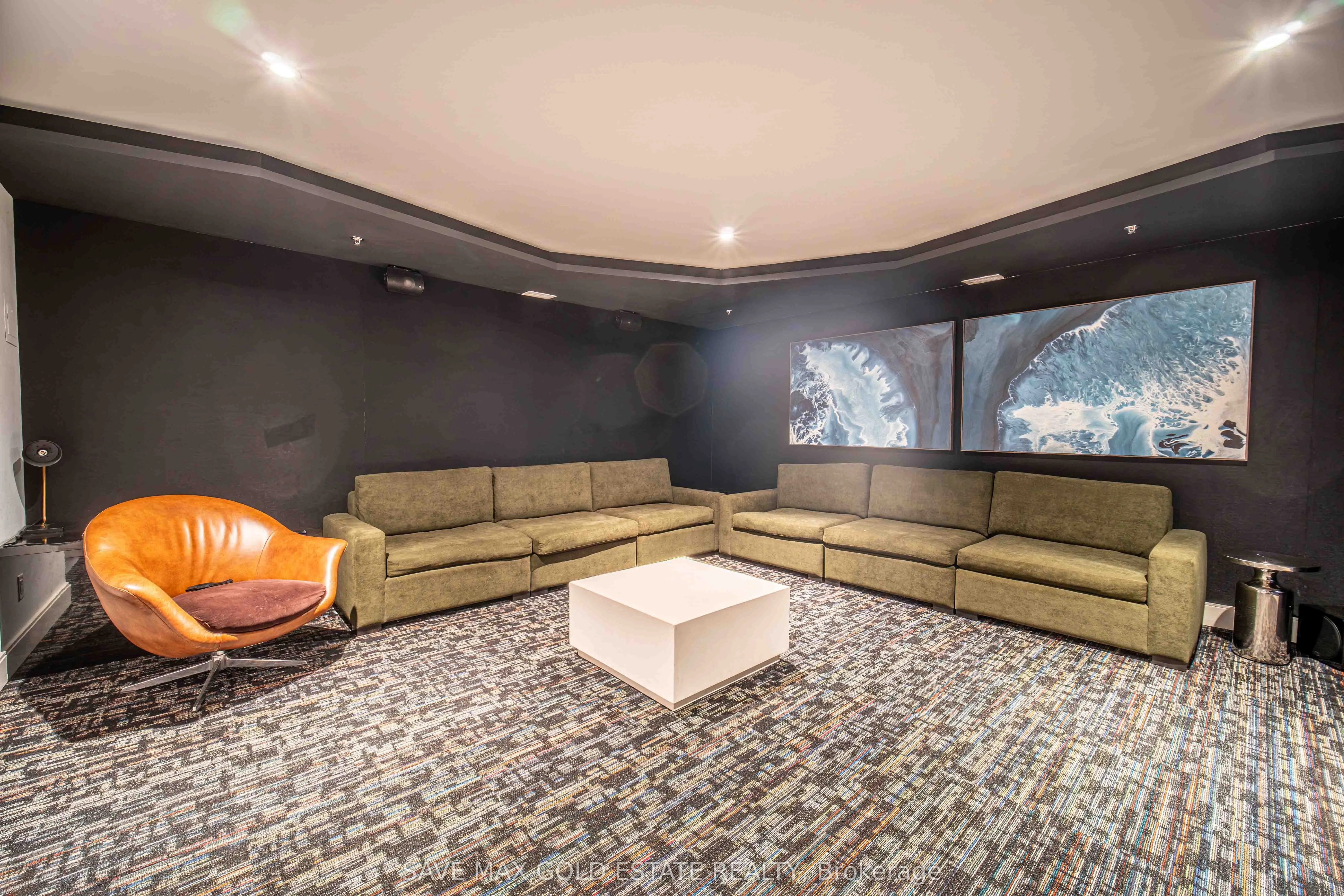 104 Glen Everest Road, #107