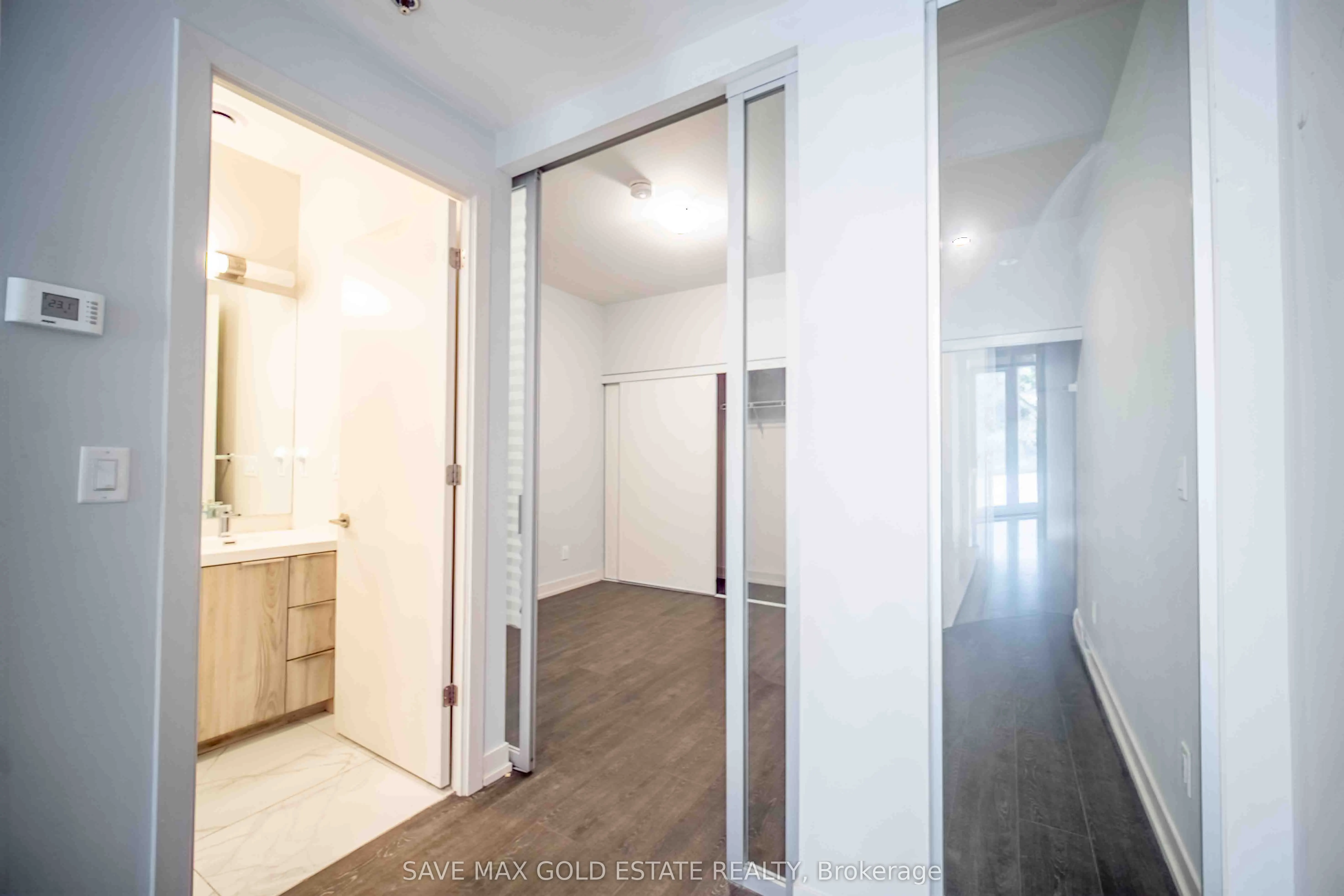 104 Glen Everest Road, #107