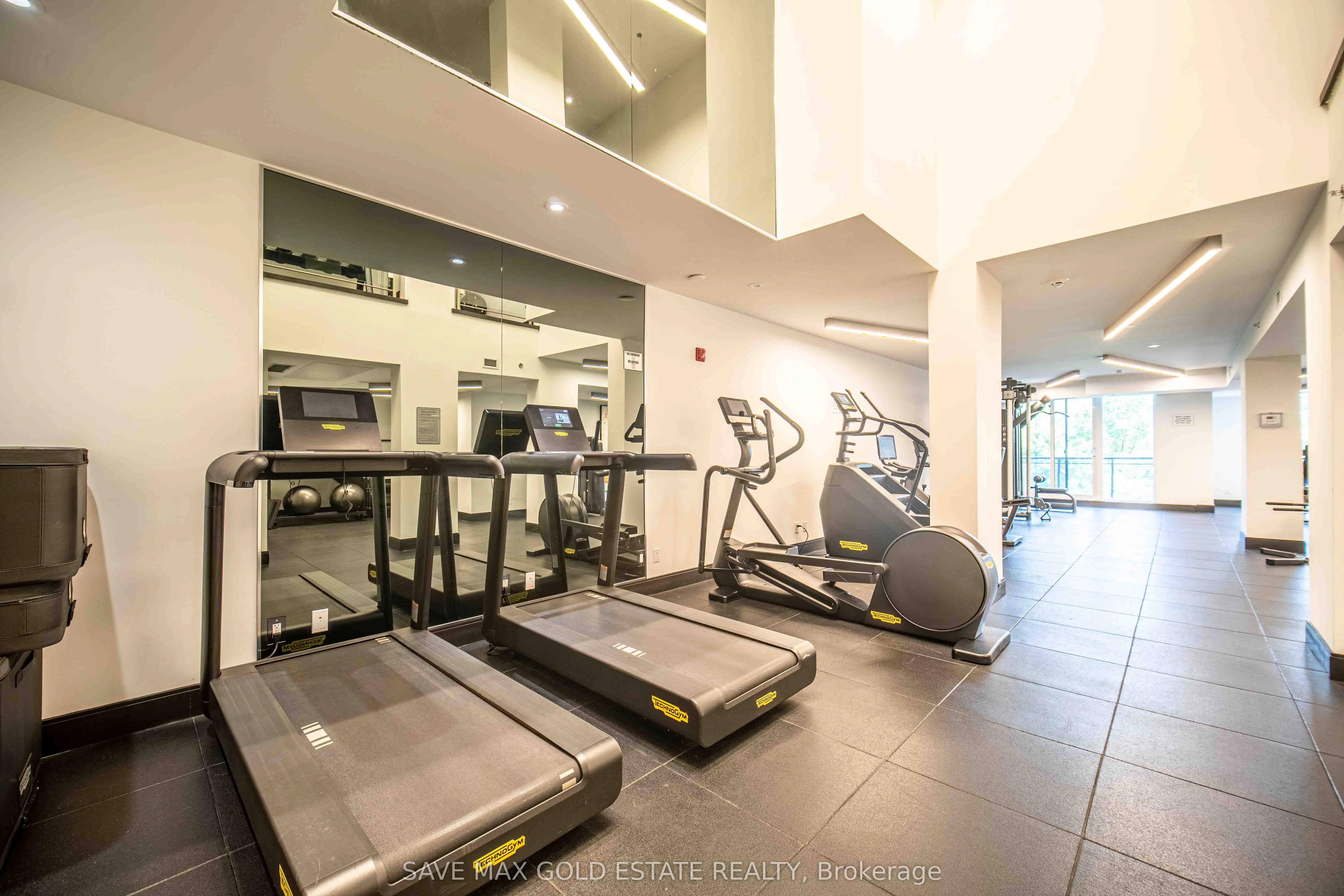 104 Glen Everest Road, #107