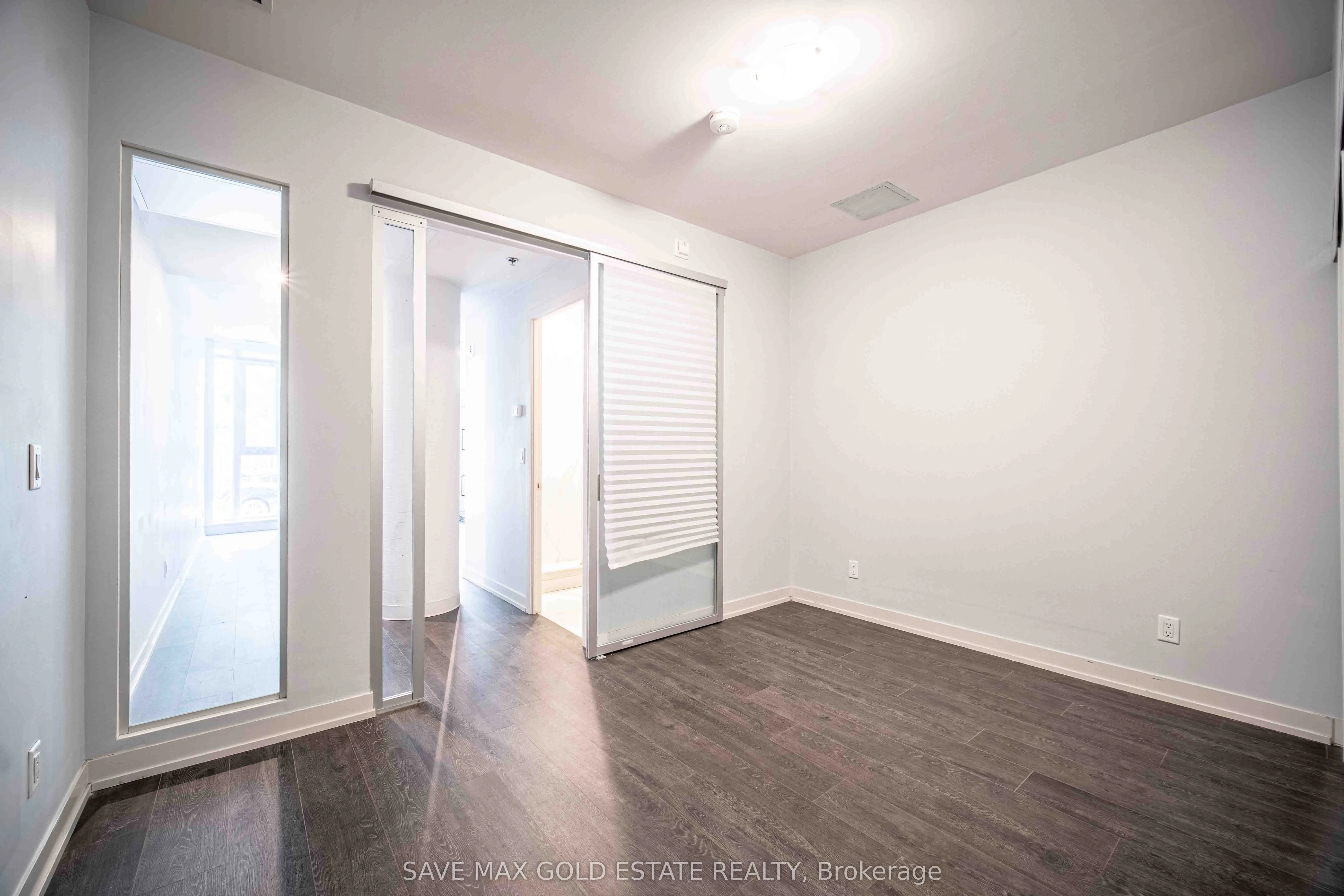 104 Glen Everest Road, #107