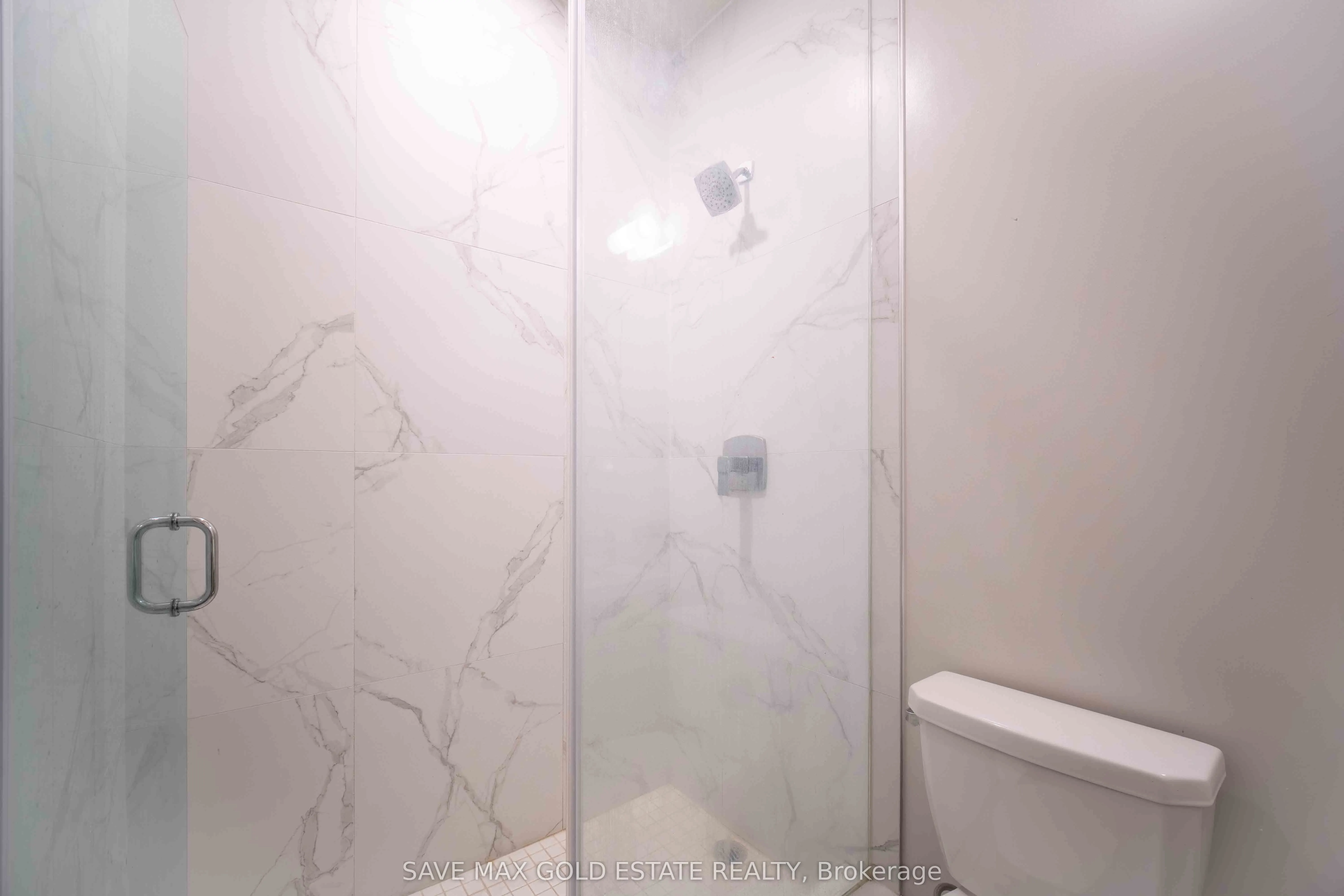 104 Glen Everest Road, #107
