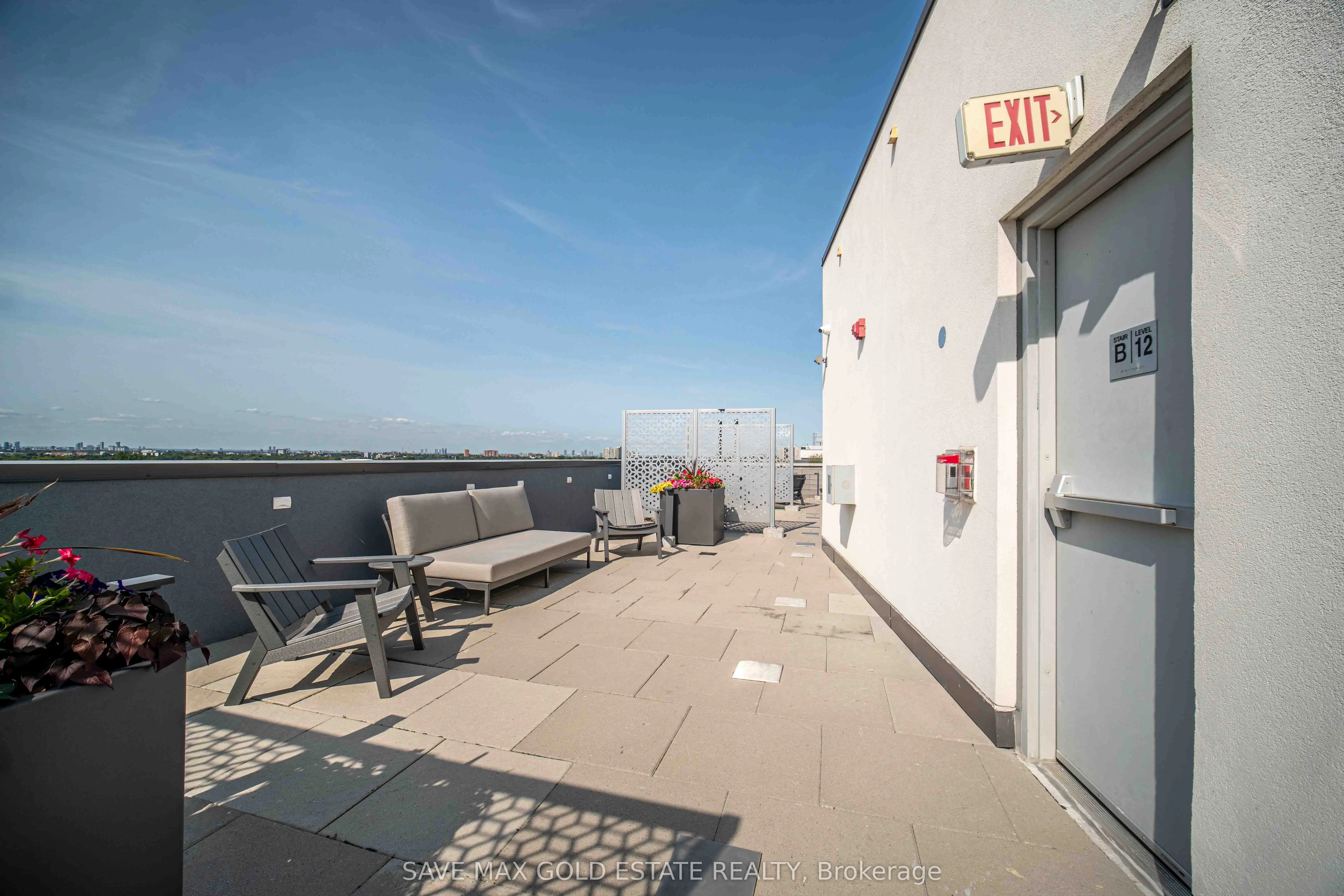 104 Glen Everest Road, #107