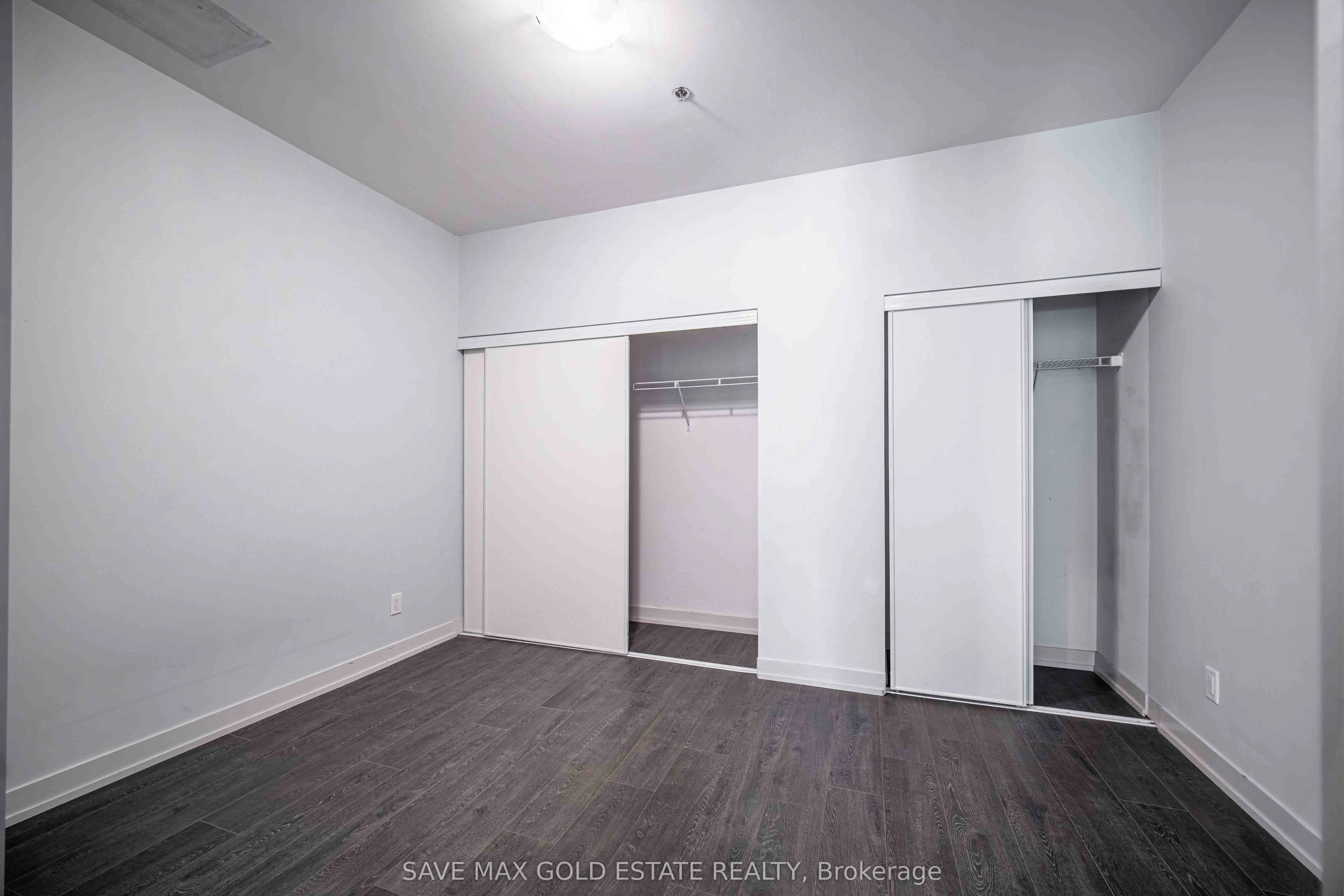 104 Glen Everest Road, #107