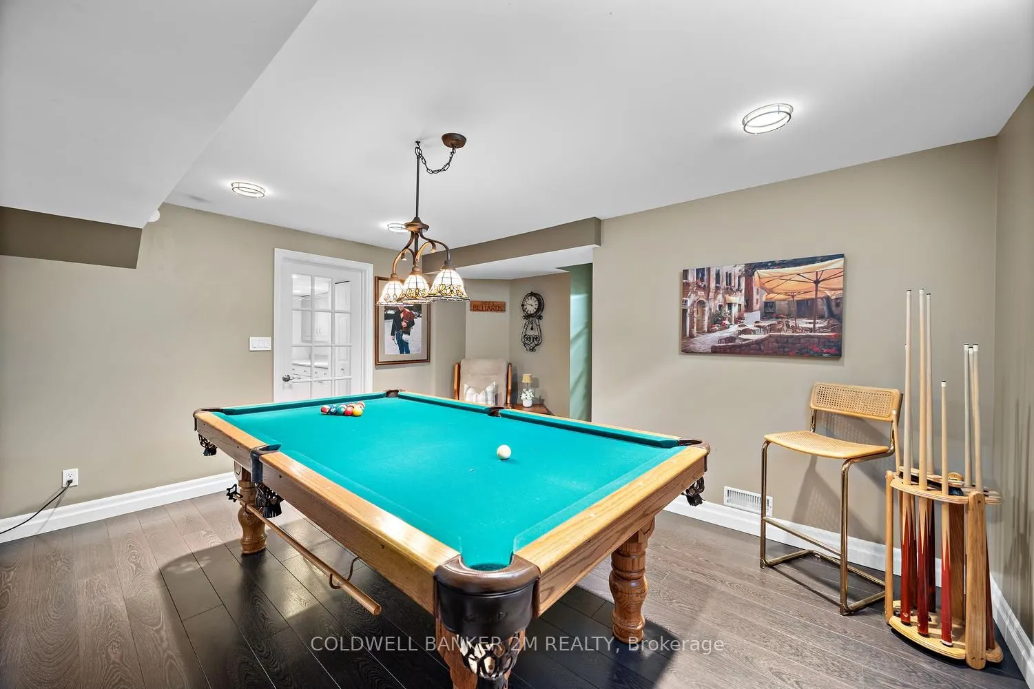 348 Ryerson Crescent