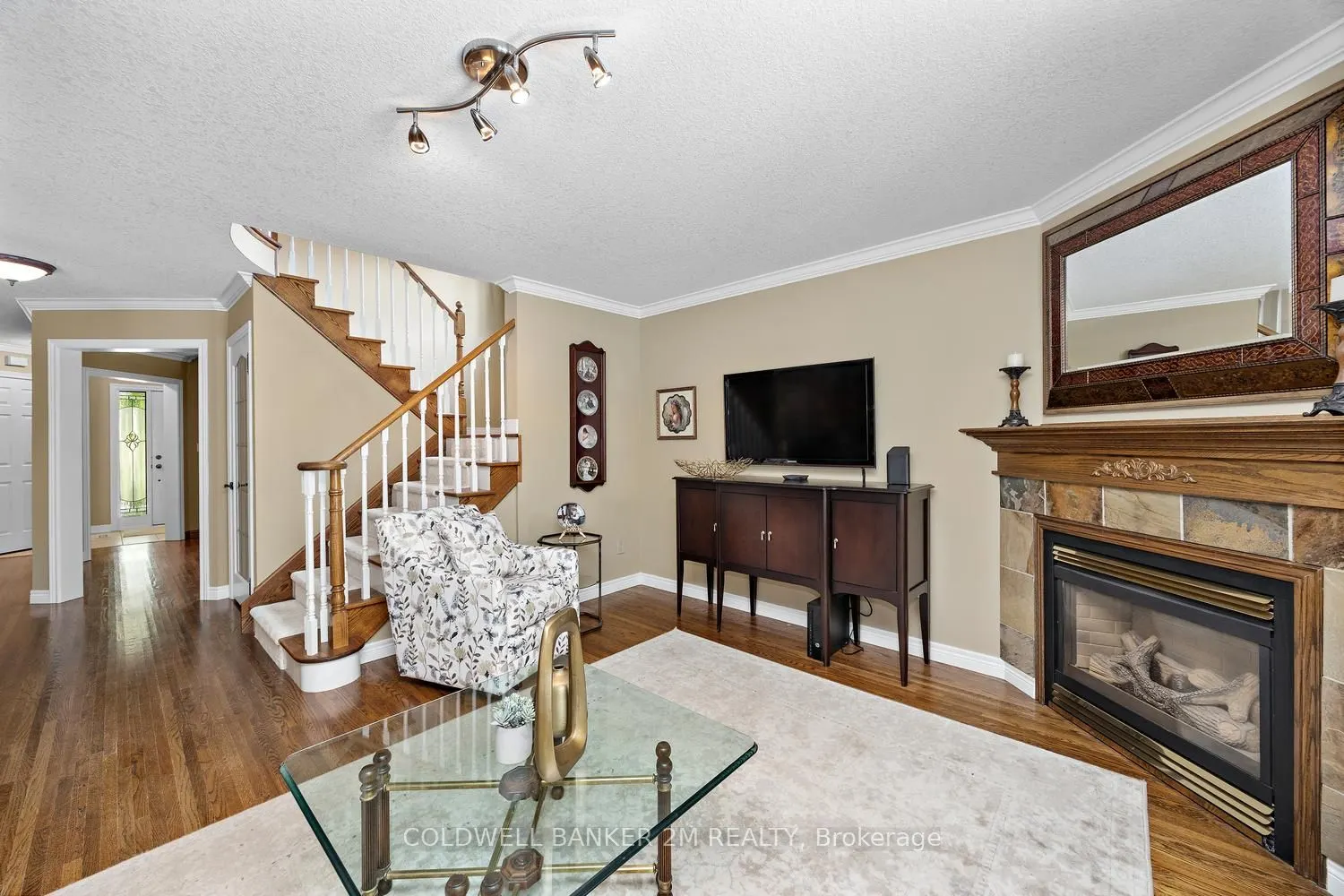 348 Ryerson Crescent