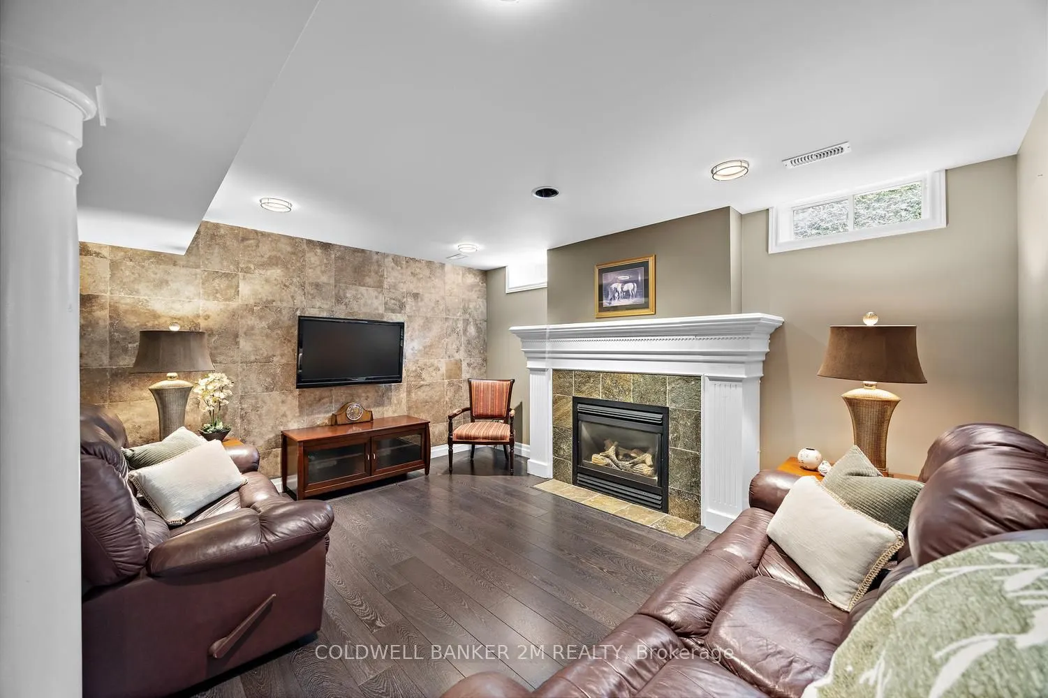 348 Ryerson Crescent