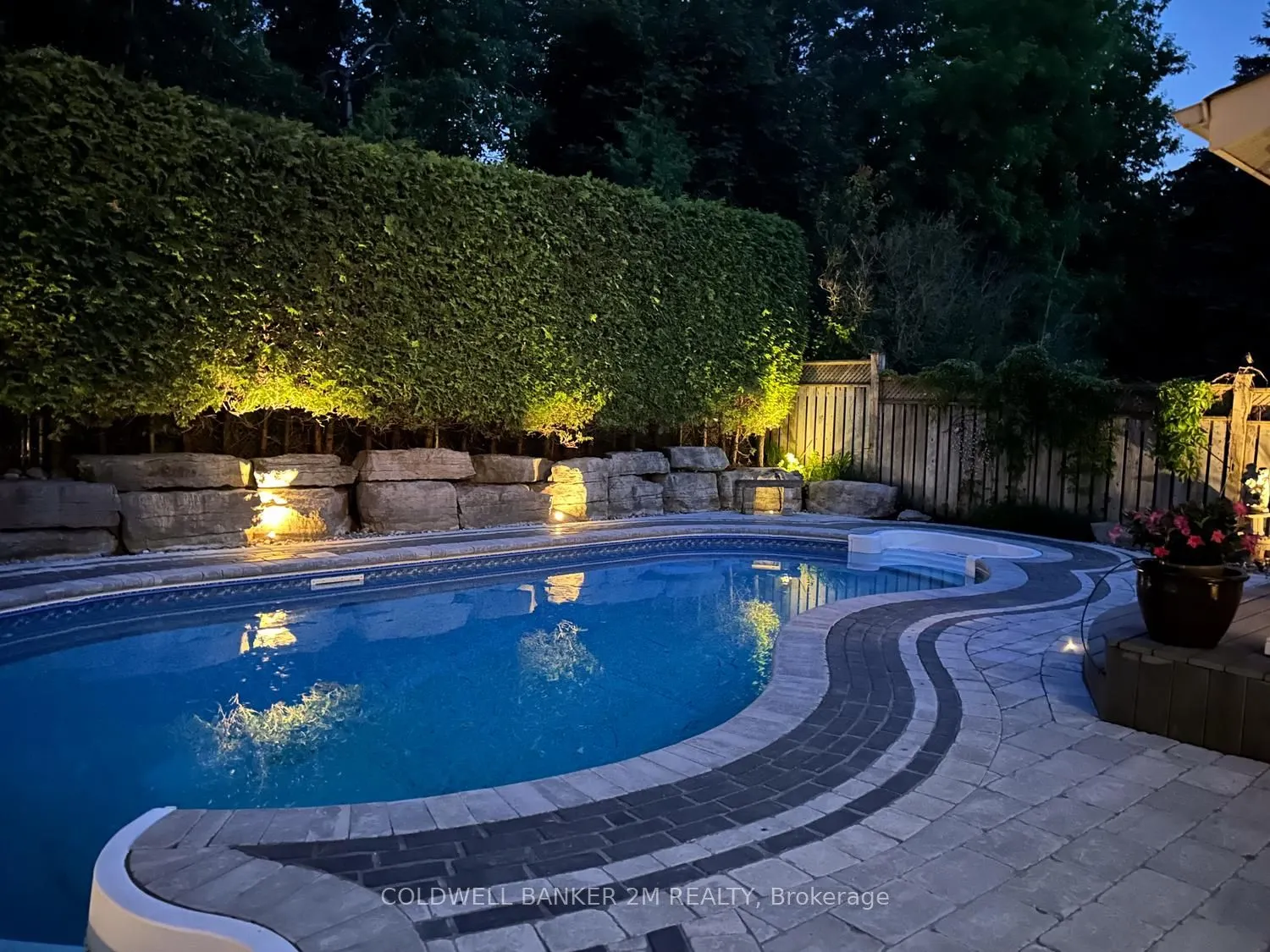 348 Ryerson Crescent