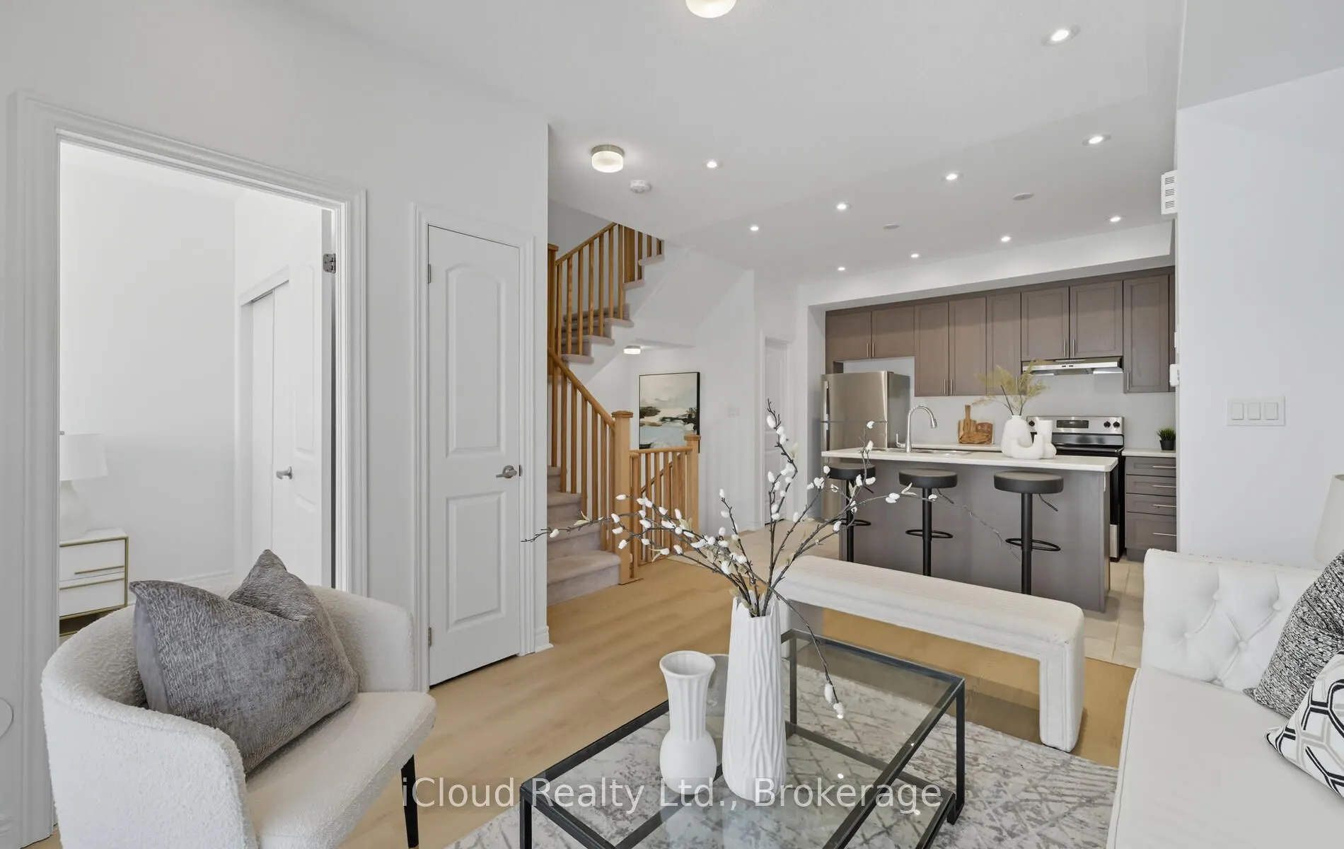 1117 Lockie Drive