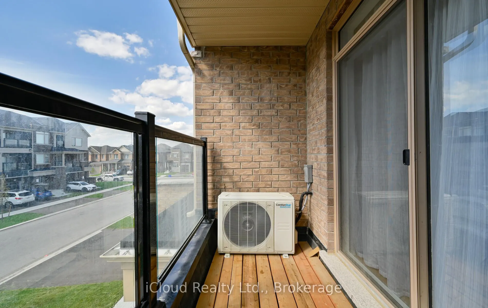 1117 Lockie Drive