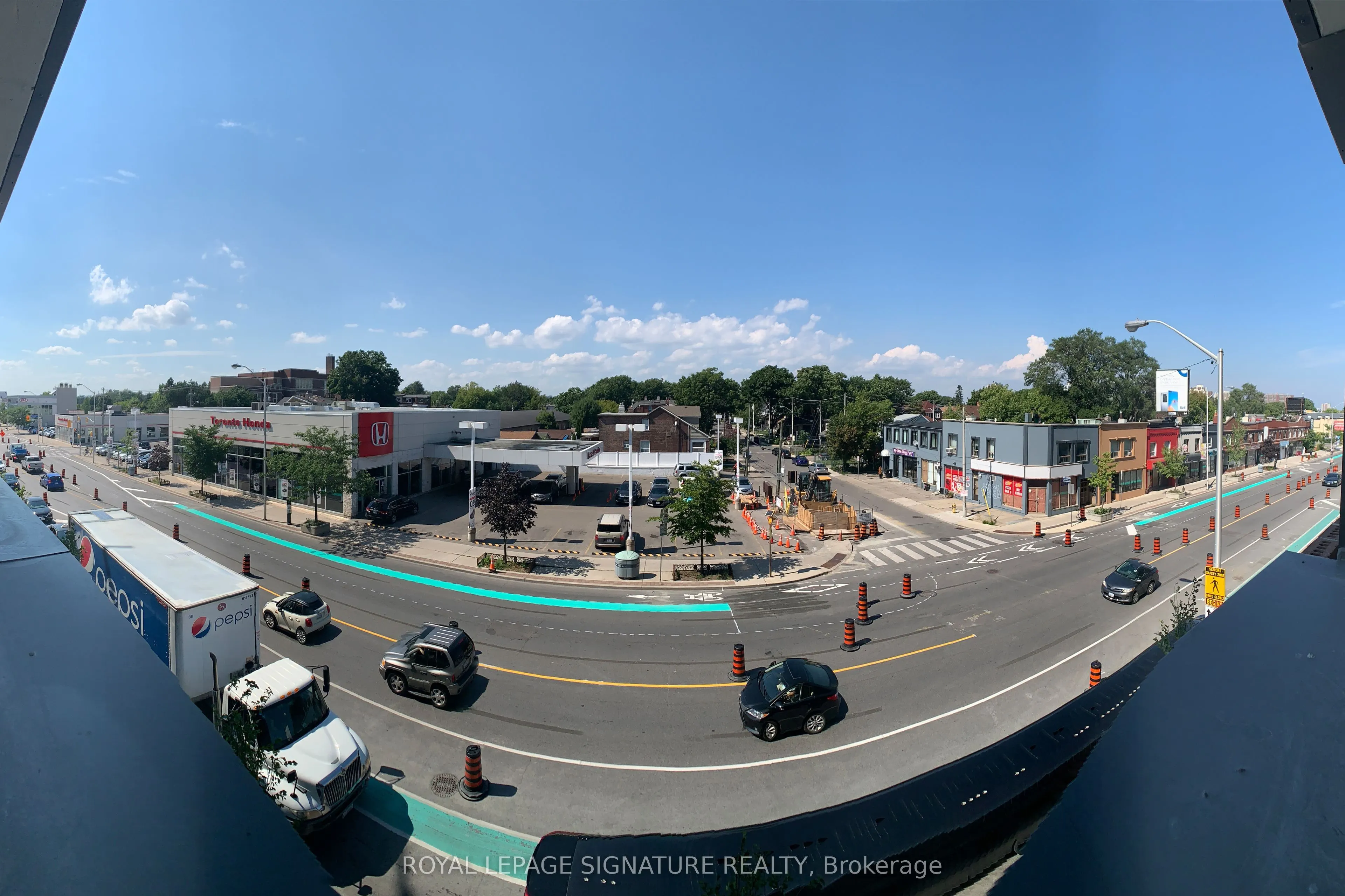 2301 Danforth Avenue, #325