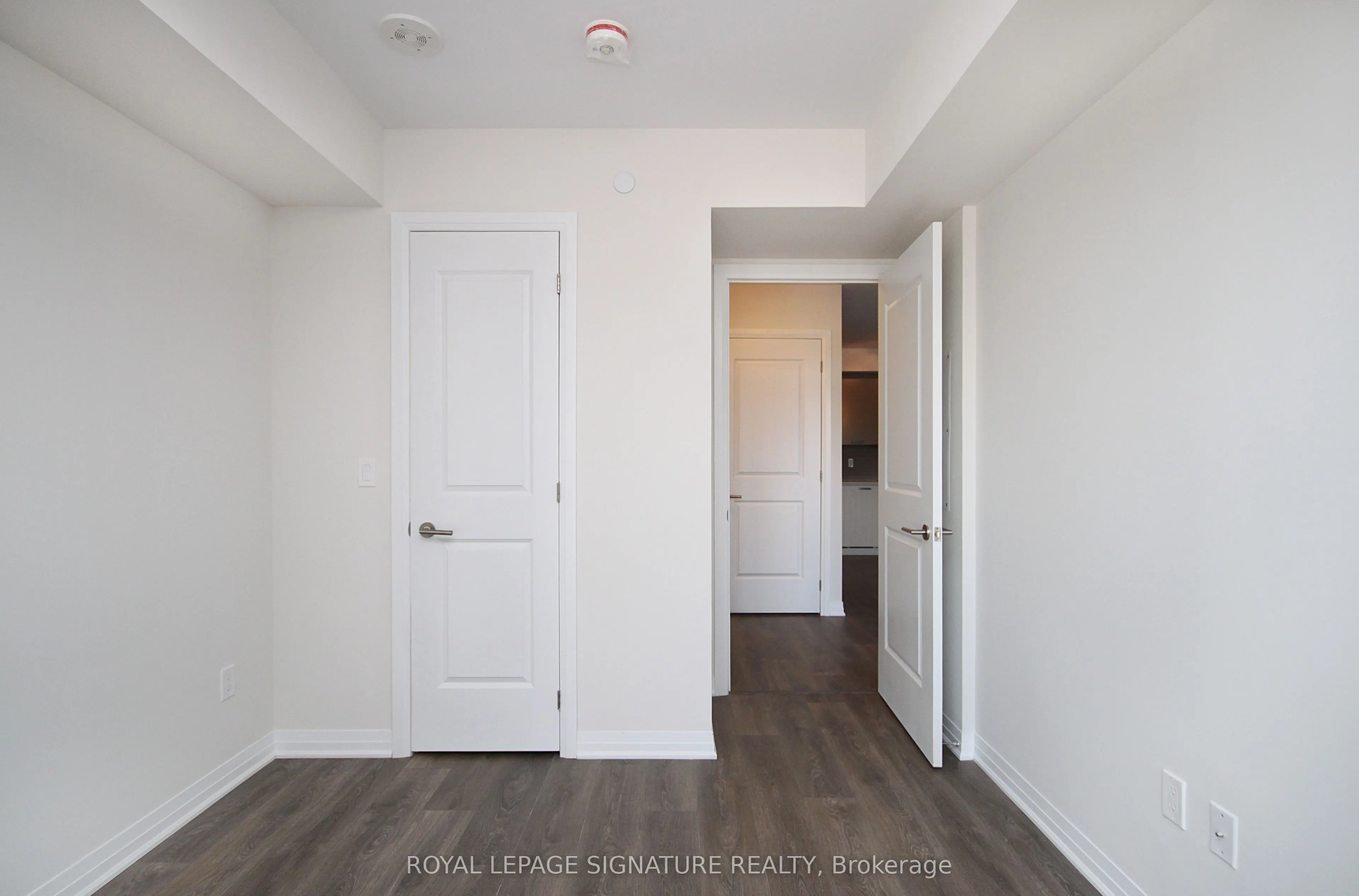 2301 Danforth Avenue, #325