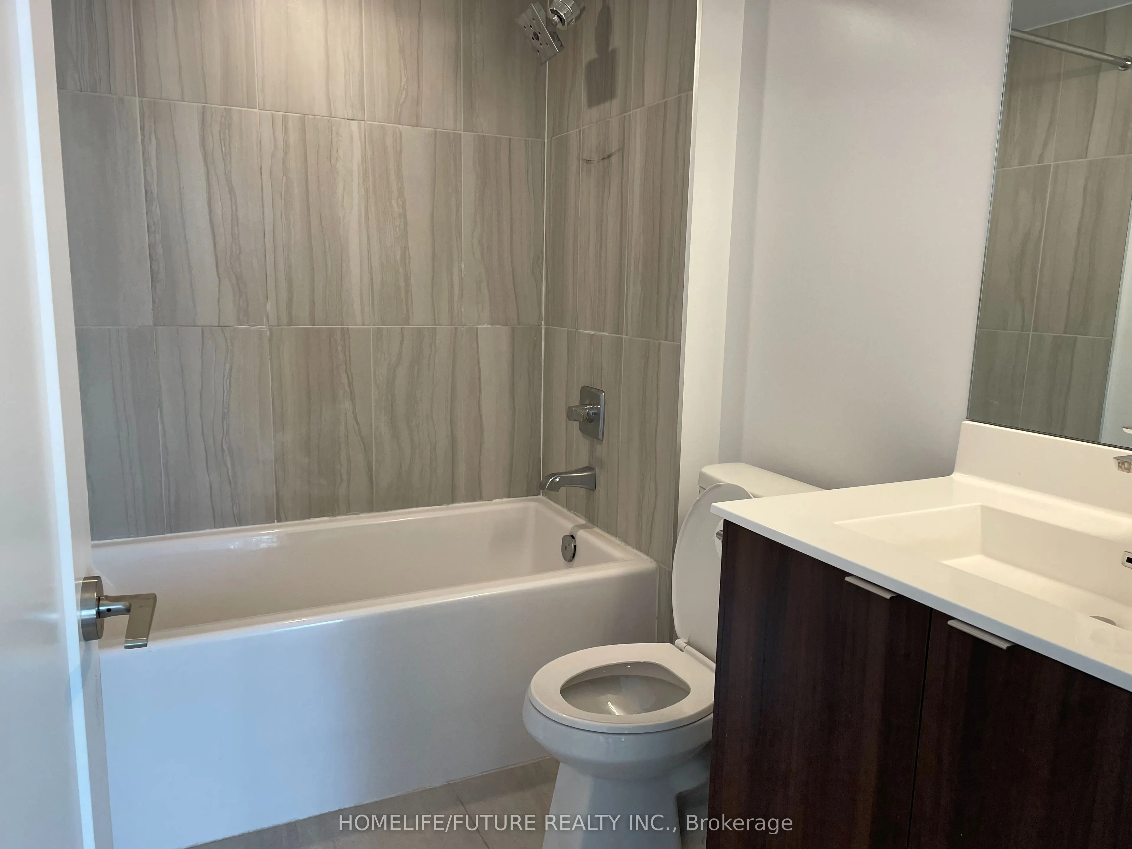 225 Village Green Square, #903