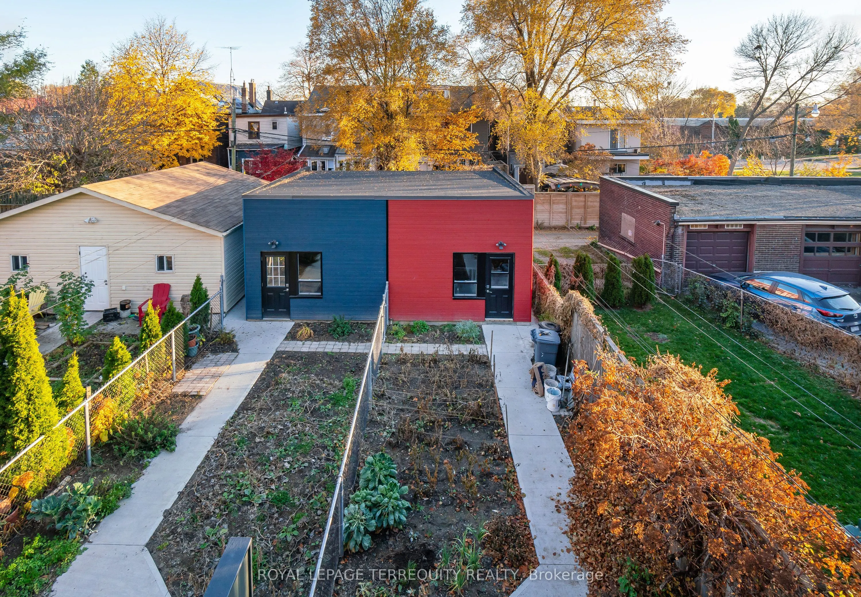 211 Chatham Avenue, #Upper