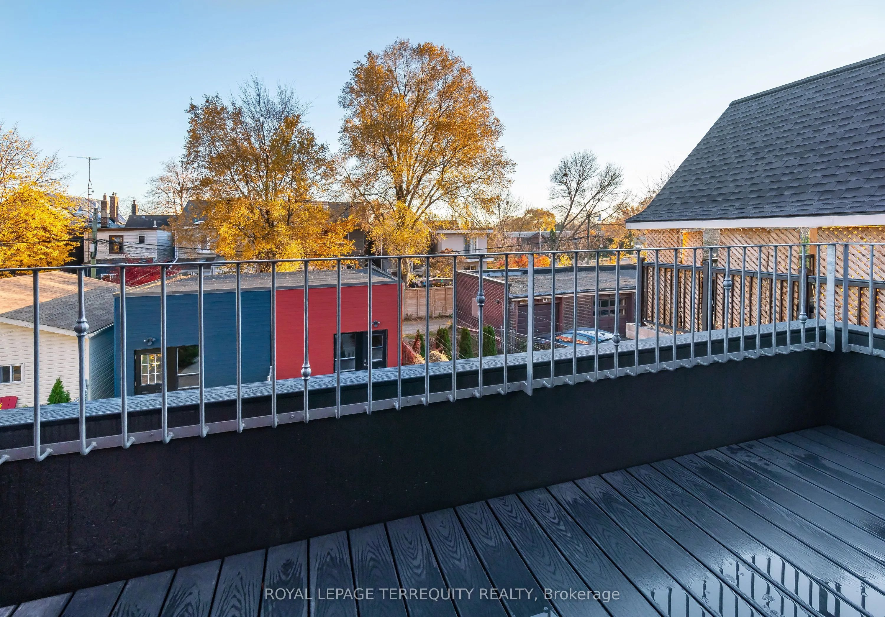 211 Chatham Avenue, #Upper