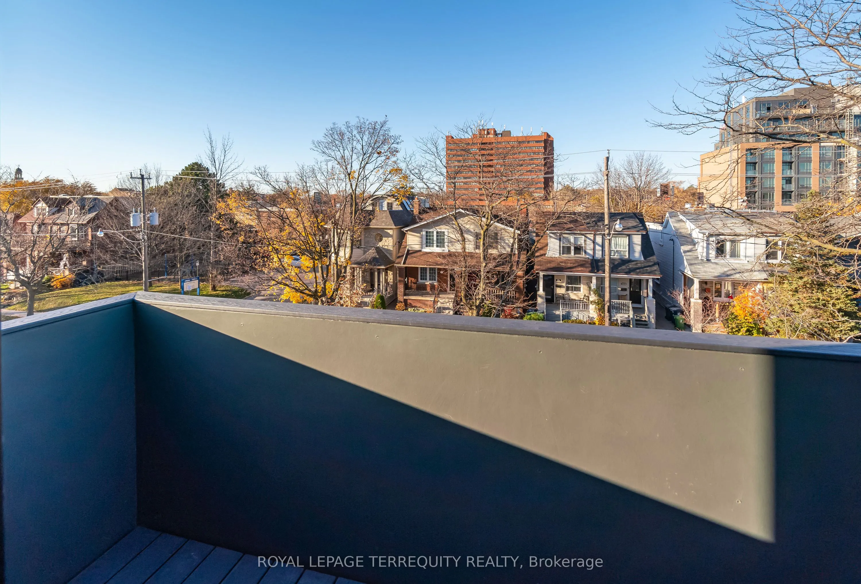 211 Chatham Avenue, #Upper