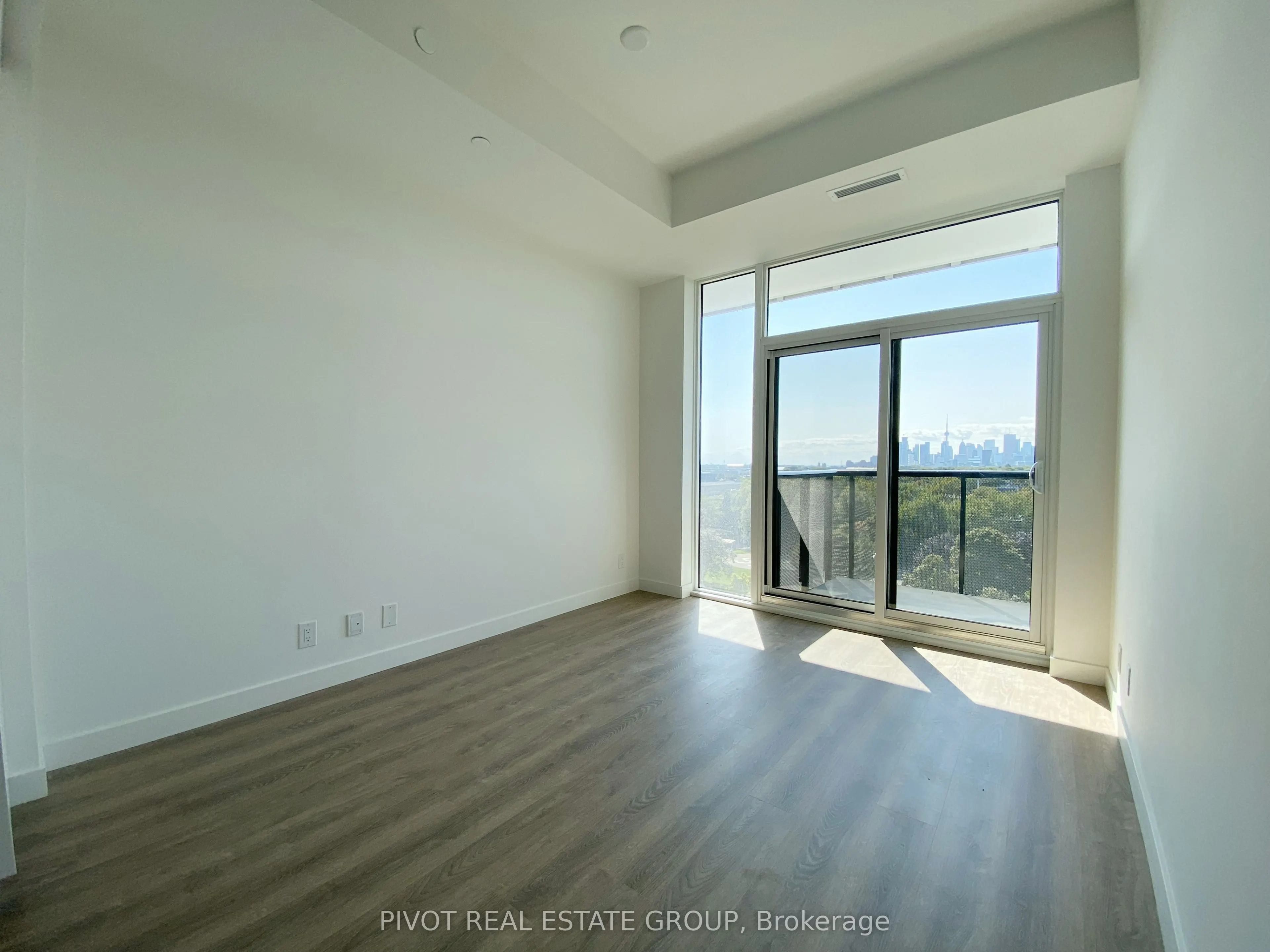 1050 Eastern Avenue, #814