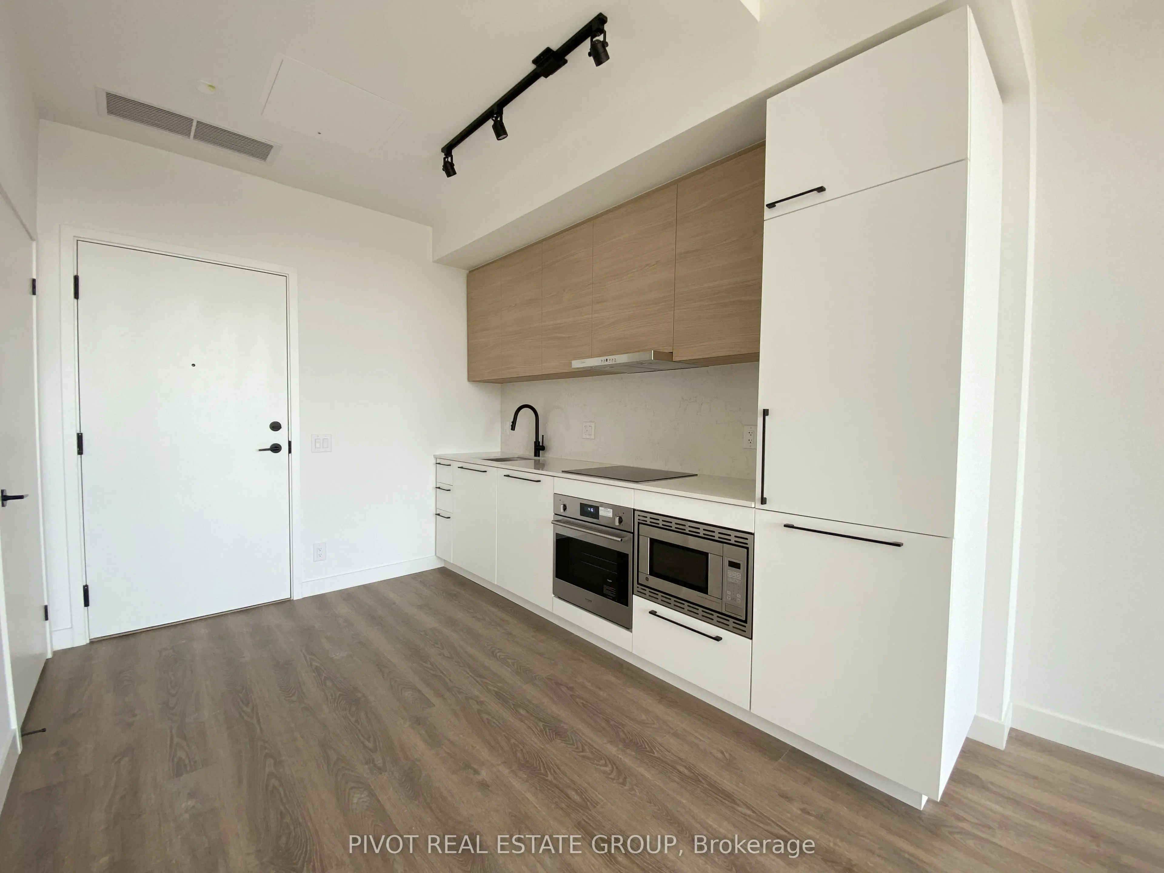 1050 Eastern Avenue, #814